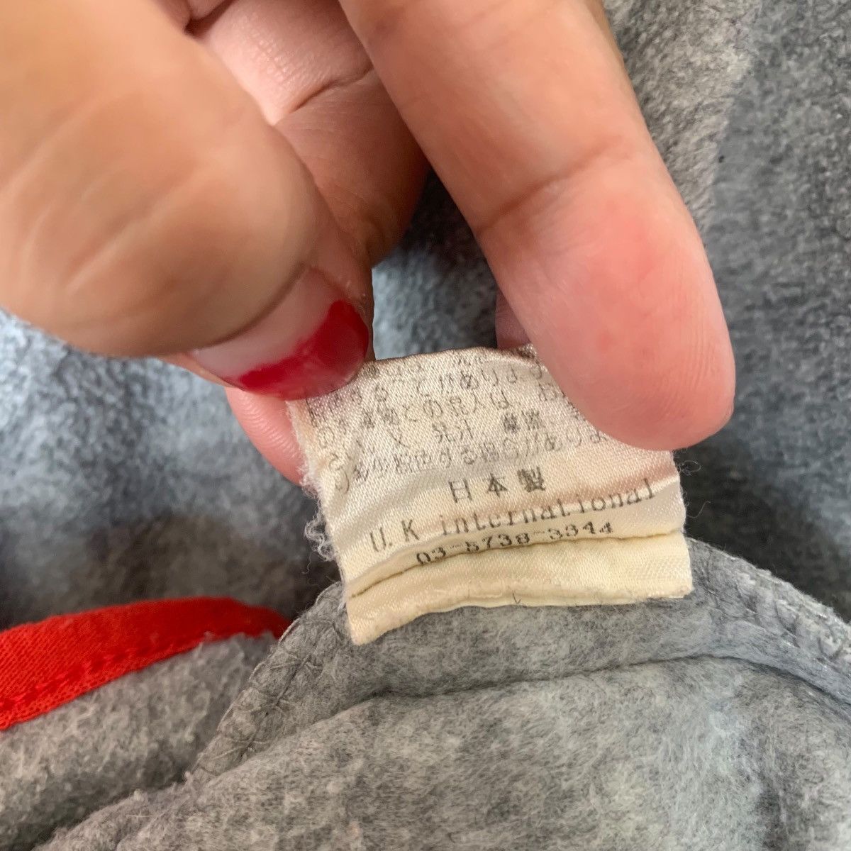 Vintage Vintage BONG B.O.N.G. SKATEBOARDS Plain Zipper Japan Sweashi Size US M / EU 48-50 / 2 - 9 Thumbnail