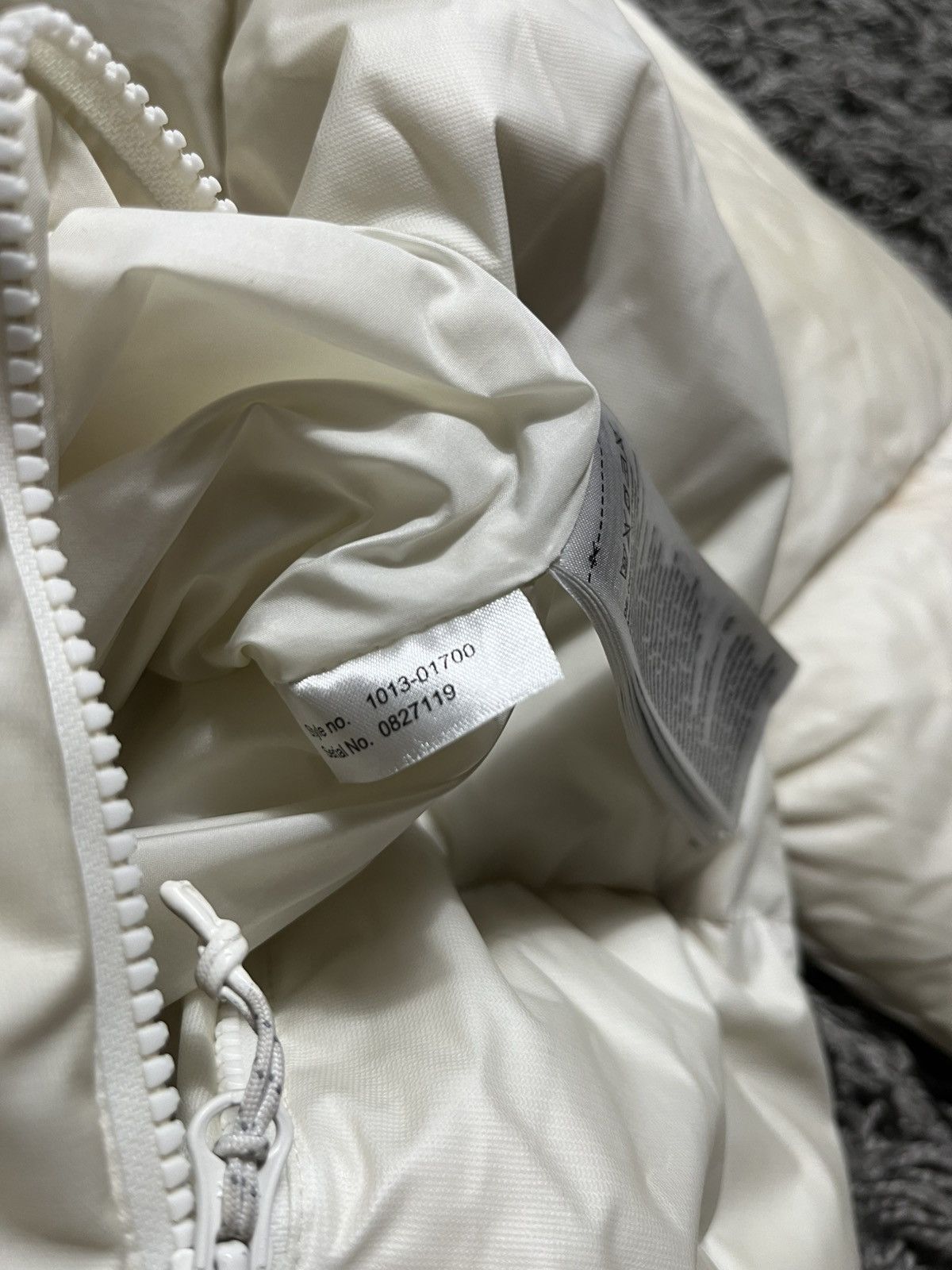 Mammut MAMMUT EXTREME THE IN JACKET Glow-In-The-Dark White L SIZE Size US L / EU 52-54 / 3 - 10 Thumbnail