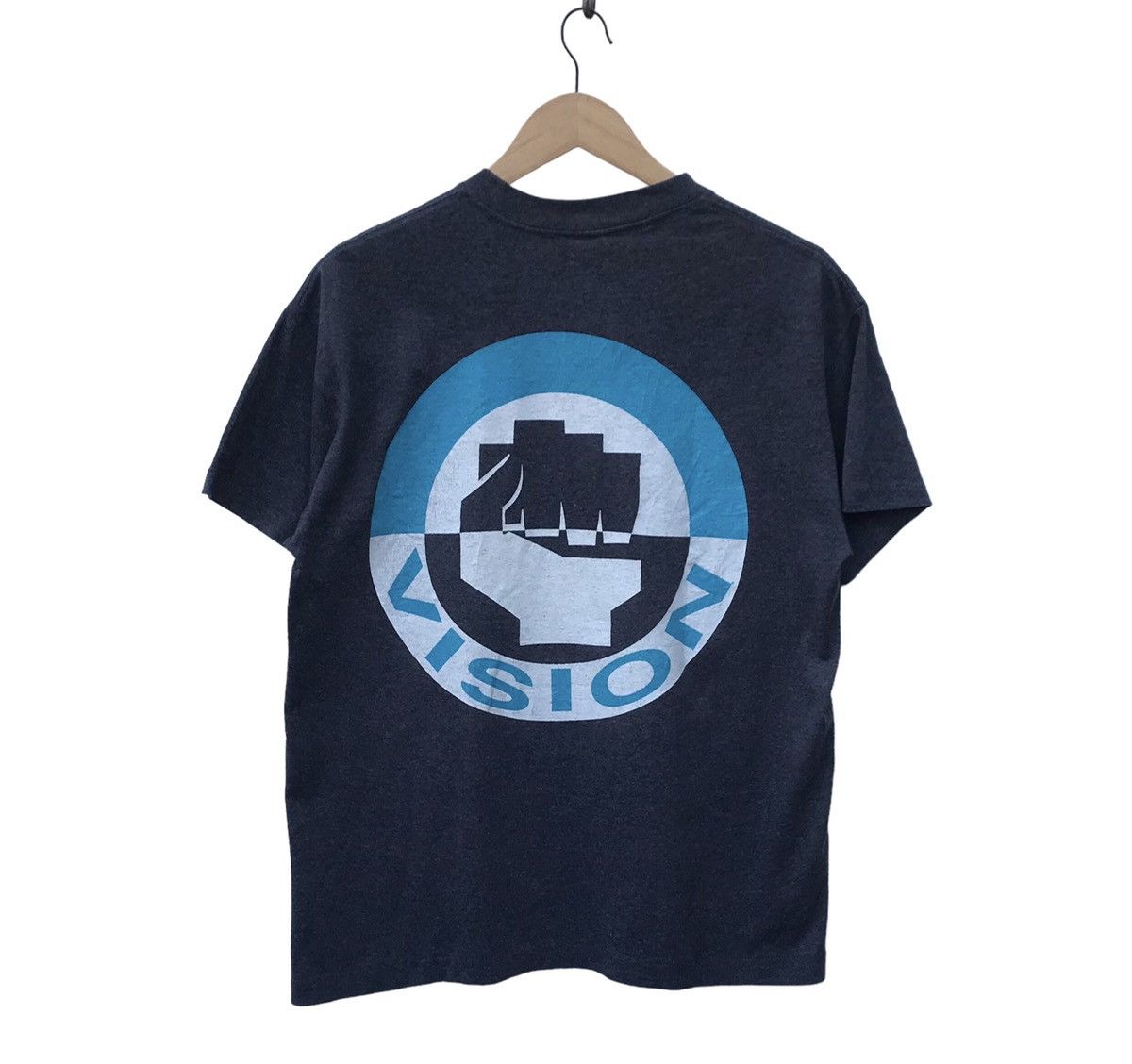 Vision Streetwear Vintage Vision Streetwear Made in Usa Skate Shirt Size US L / EU 52-54 / 3 - 9 Thumbnail