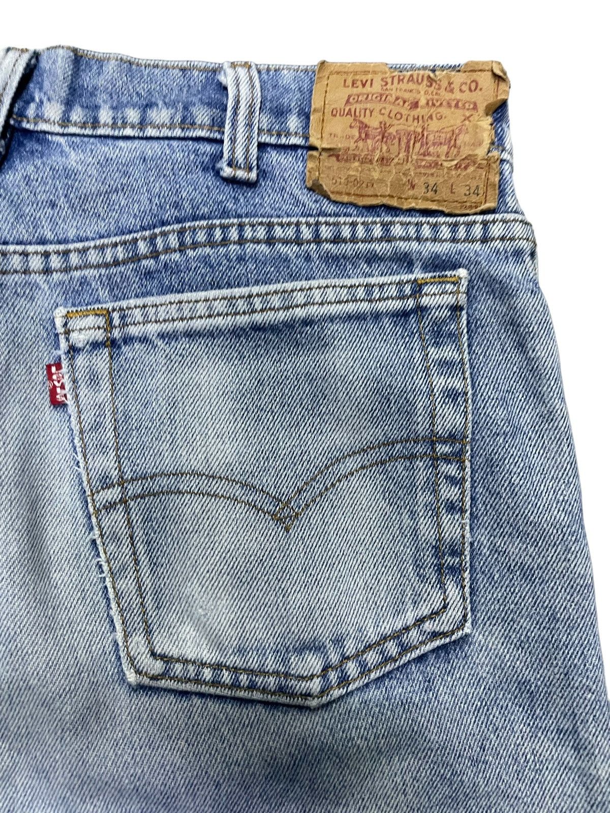 Vintage Levis 519-0219 Distressed Light Wash Jeans