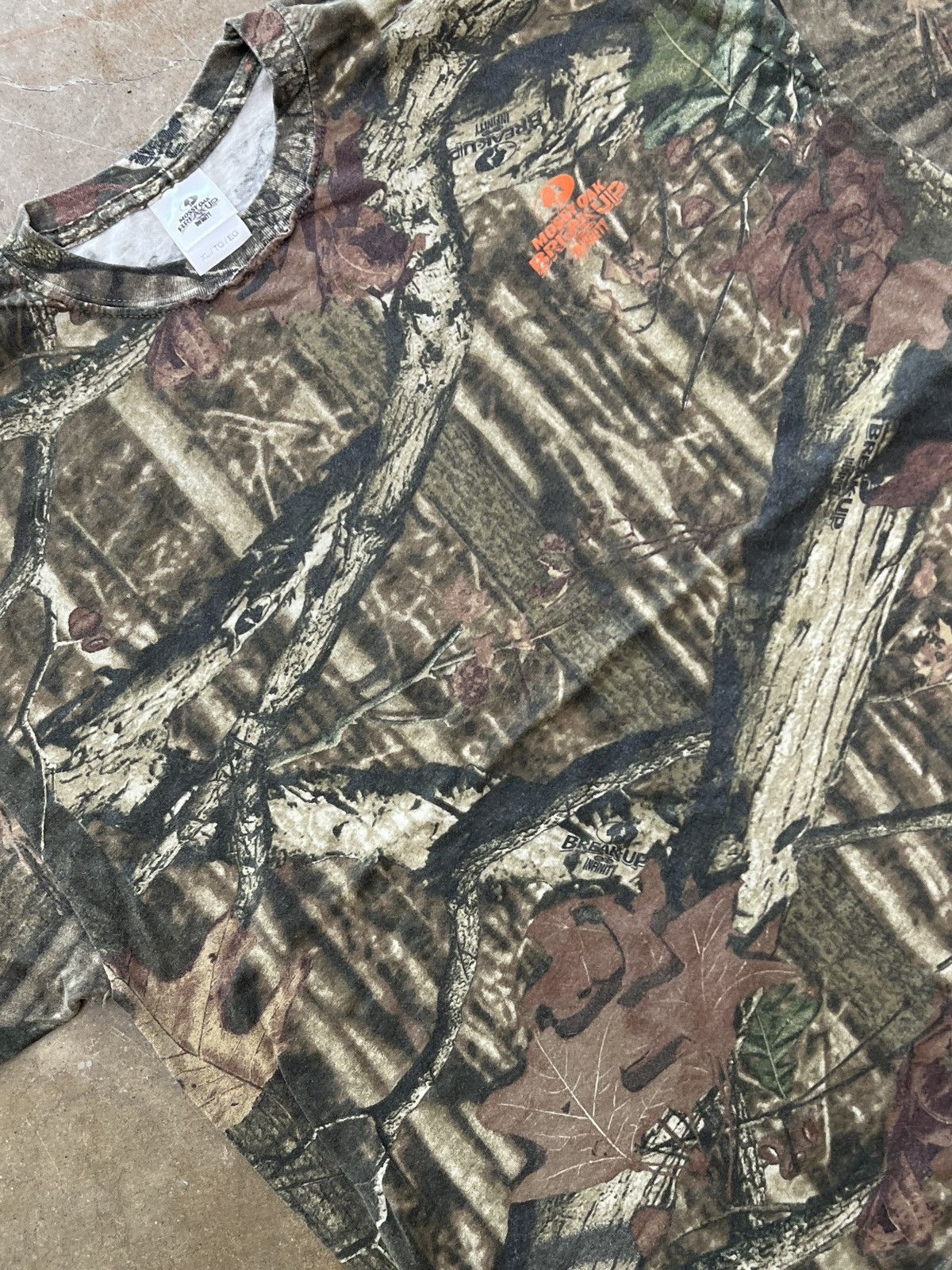 Mossy Oaks × Vintage Mossy Oaks Break Up Real Wood Camo Tee XL Size US XL / EU 56 / 4 - 1 Thumbnail