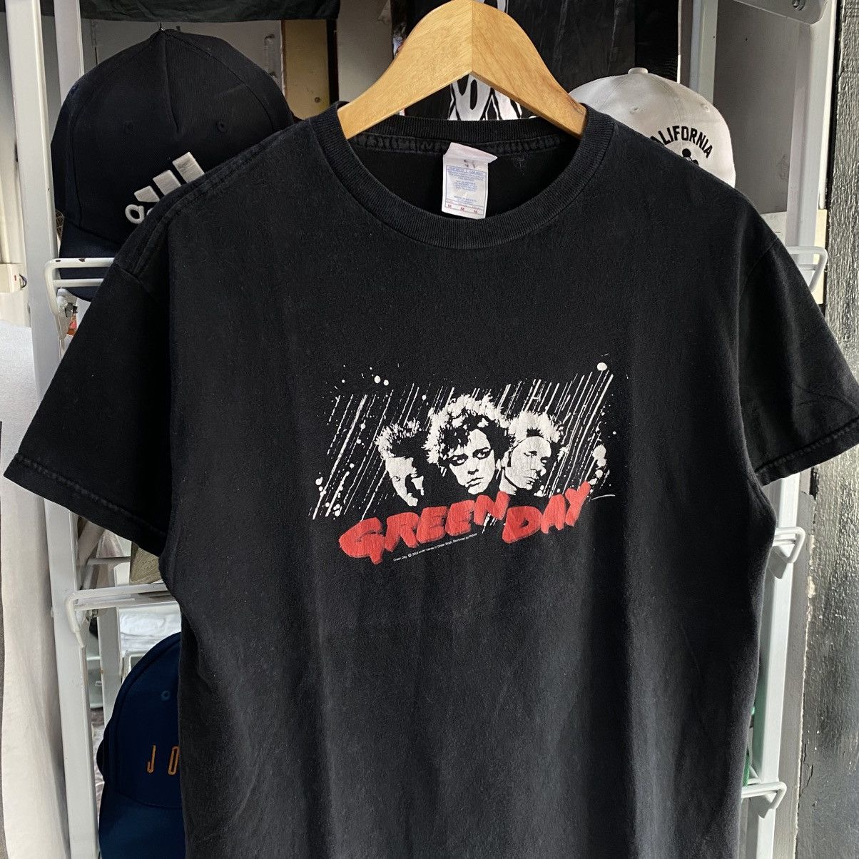 Band Tees × Vintage Vintage Green Day 2005 Tour By Cinder Block Tees Tshirt Size US M / EU 48-50 / 2 - 3 Thumbnail