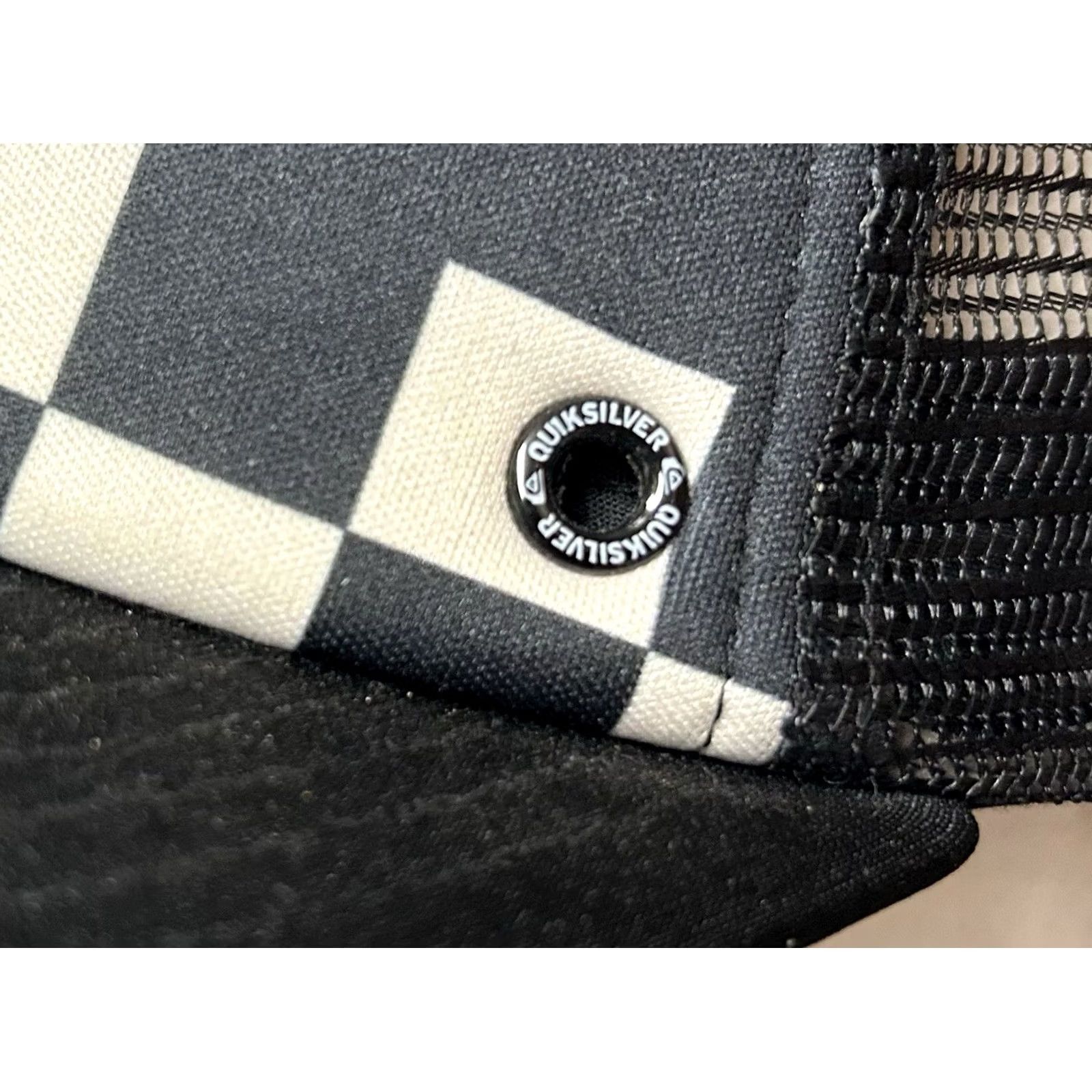 Quiksilver VINTAGE Quiksilver Trucker Hat Cap Adjustable Black White Check Pattern Men Womens One Size Casual Travel Workwear hats Size ONE SIZE - 5 Thumbnail