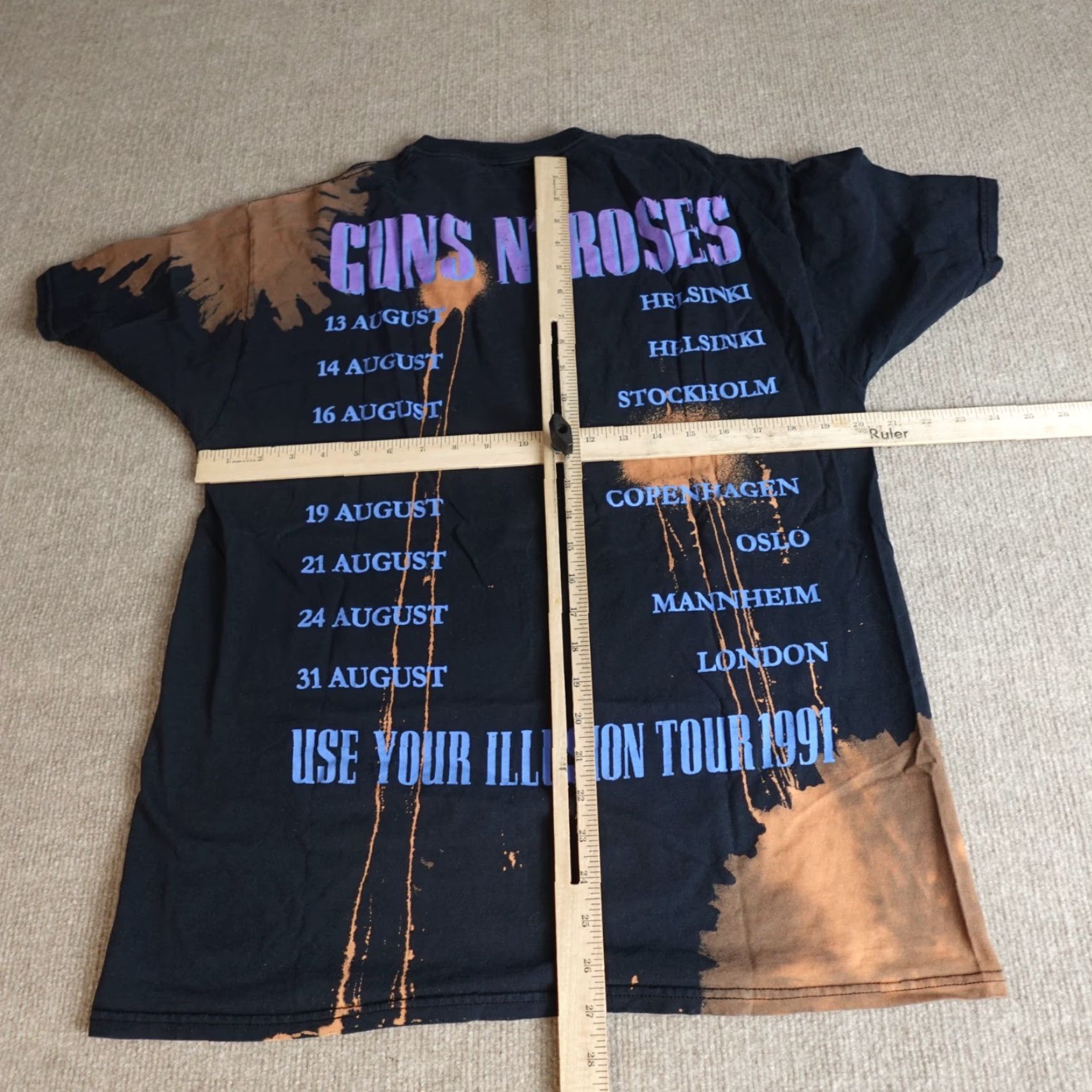 Bravado GNR Shirt Medium Blue Bravado Guns and Roses Use Your Illusion Tour Logo Graphic Print T-Shirt Unisex Adults Crew Neck Short Sleeve Size US M / EU 48-50 / 2 - 4 Thumbnail