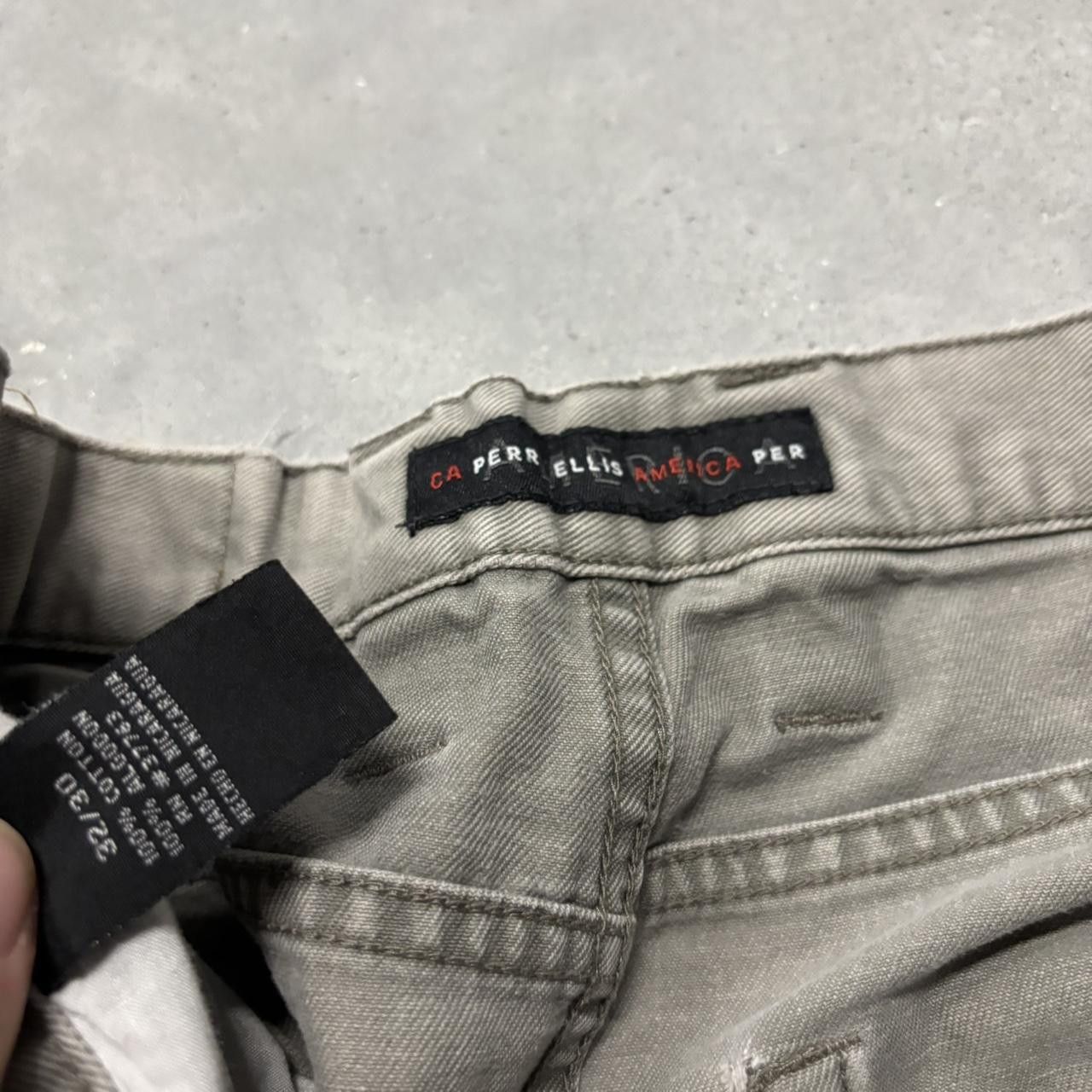 Carhartt × Vintage Crazy Vintage Y2K/2000s Faded Khaki Grey Distressed Streetwear Workwear Pants! Size US 32 / EU 48 - 8 Thumbnail