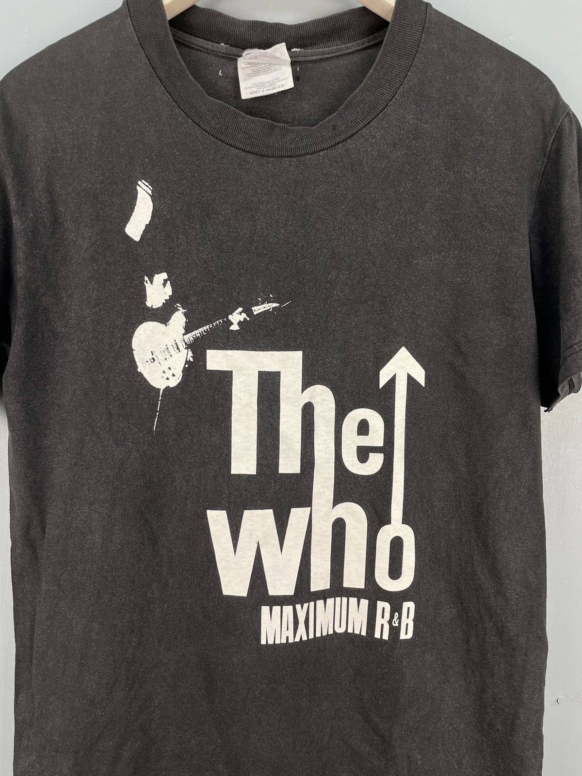 Band Tees Vintage 90s The Who maximum R&B band t shirt S Size US S / EU 44-46 / 1 - 3 Thumbnail