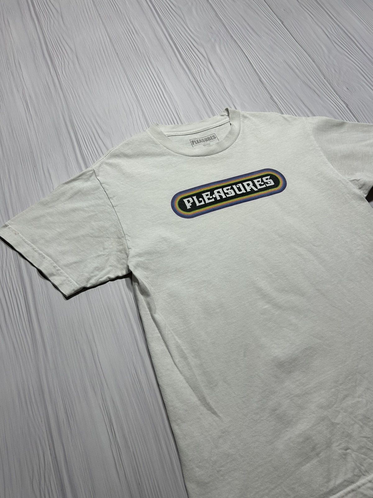 Pleasures × Vintage Pleasures Big Logo T-Shirt Size M Size US M / EU 48-50 / 2 - 3 Thumbnail