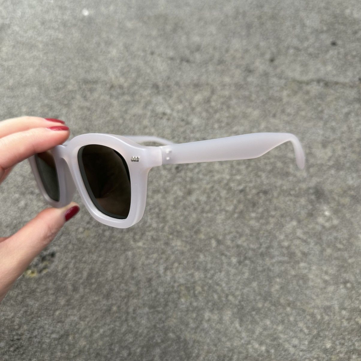Other SUNGLASSES BRAND NEW CLASSIC RETRO VINTAGE SY40077-03 Size ONE SIZE - 2 Thumbnail