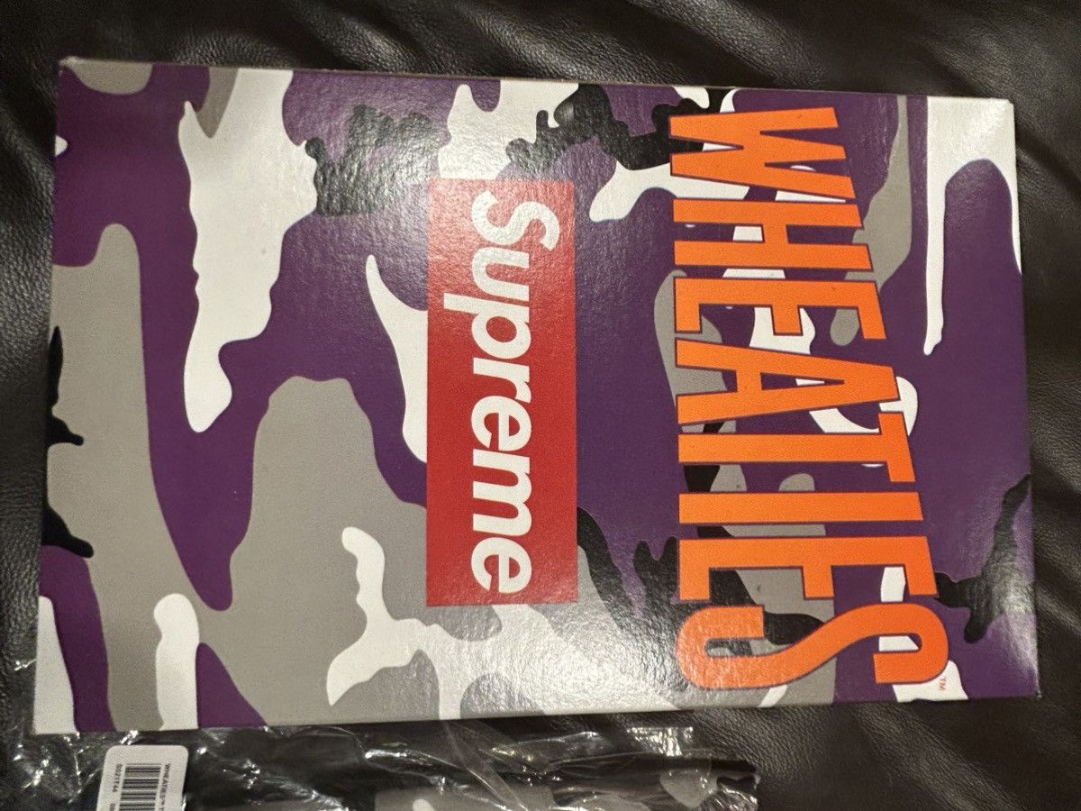 Supreme Supreme Wheaties T shirt and Box Size US L / EU 52-54 / 3 - 3 Thumbnail