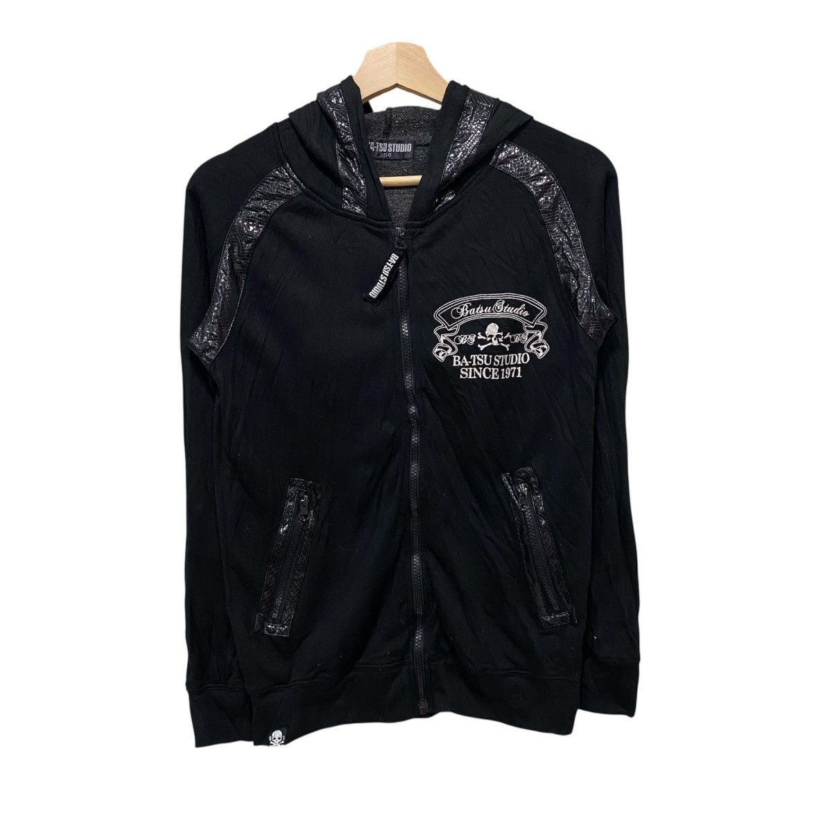Hysteric Glamour Vintage Ba-Tsu Studio Skull Crossbones Punk Hoodie Japan Y2K Size US S / EU 44-46 / 1 - 1 Thumbnail