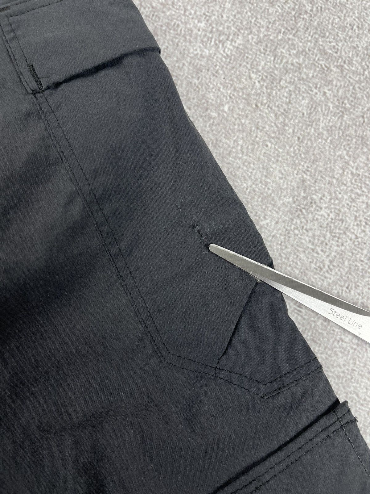 Arc'teryx Women’s Arc’teryx Nylon Shorts Size 10 Size 32" / US 10 / IT 46 - 14 Thumbnail