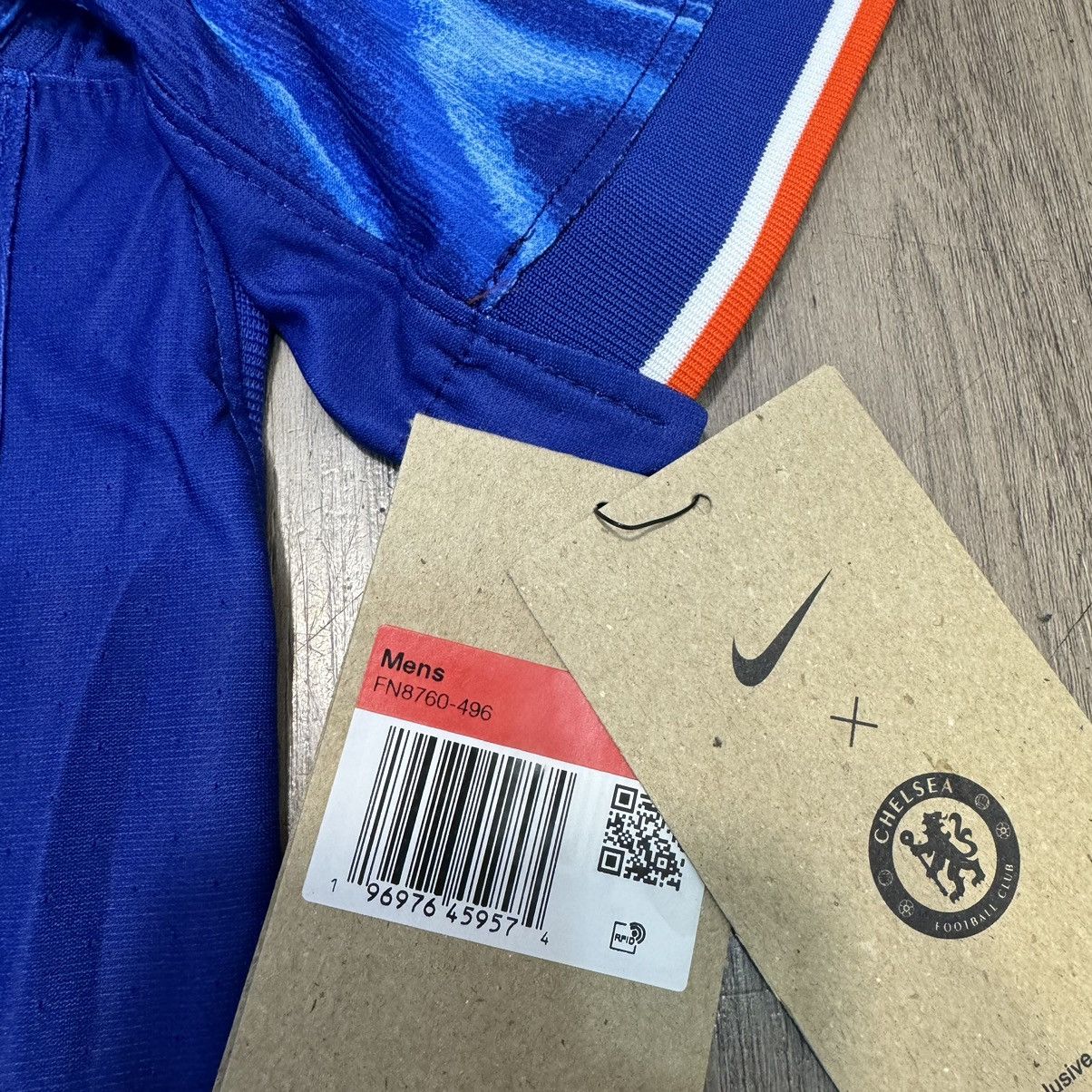Nike Chelsea 24/25 player issue home shirt (bnwt) Size US L / EU 52-54 / 3 - 6 Thumbnail
