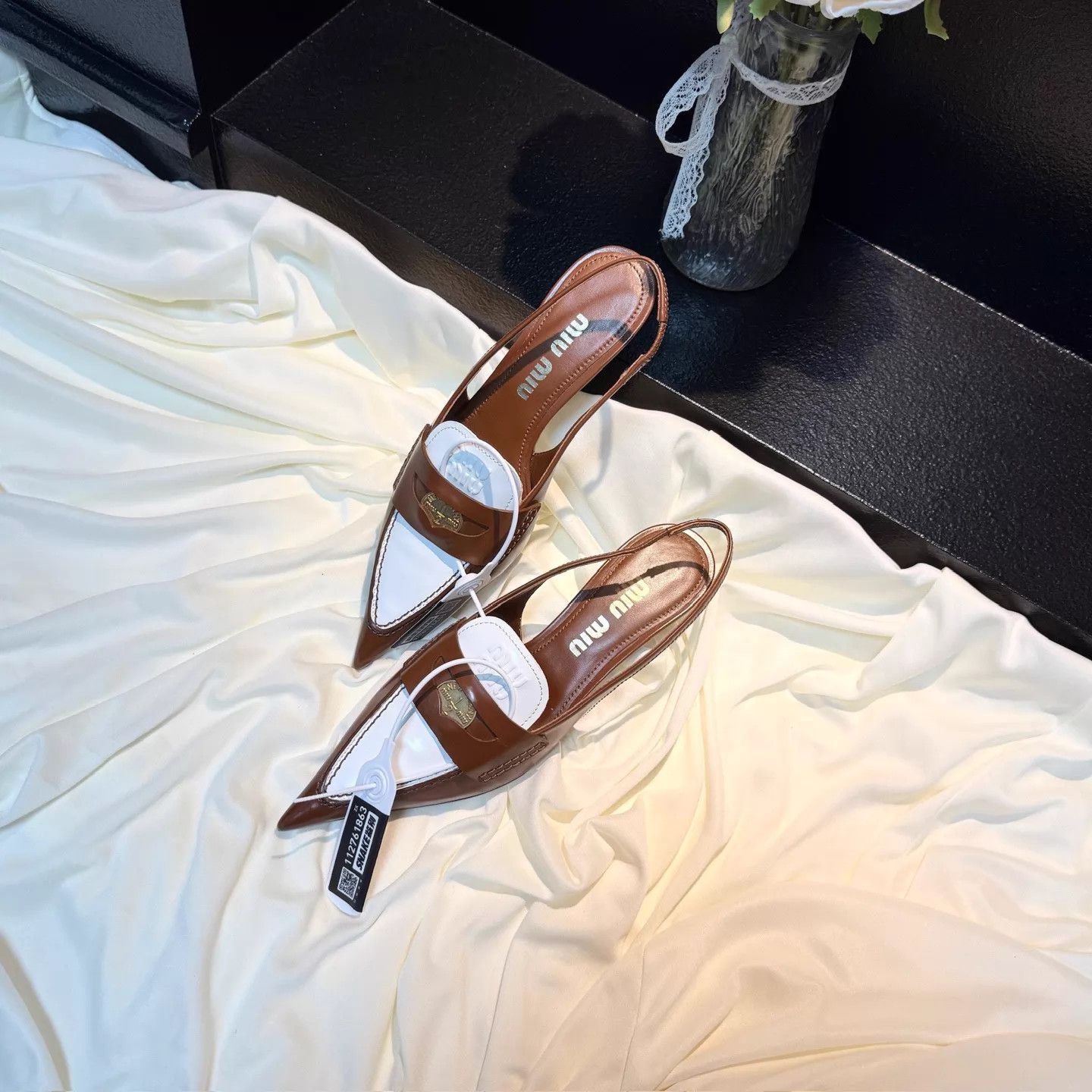 Miu Miu MIU MIU White Brown Gold Coin Pointed Kitten 35 New Size US 4.5 / IT 34.5 - 1 Thumbnail