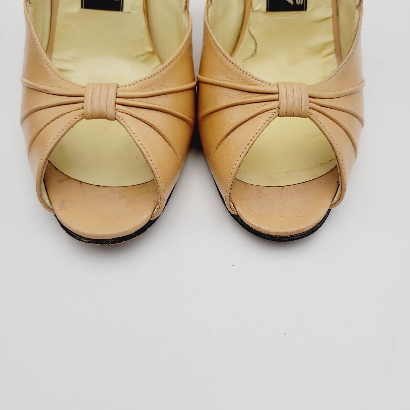 Givenchy Givenchy Round Toe Sling Back Heeled Sandal 6.5B Blush Beige Size US 6.5 / IT 36.5 - 15 Thumbnail