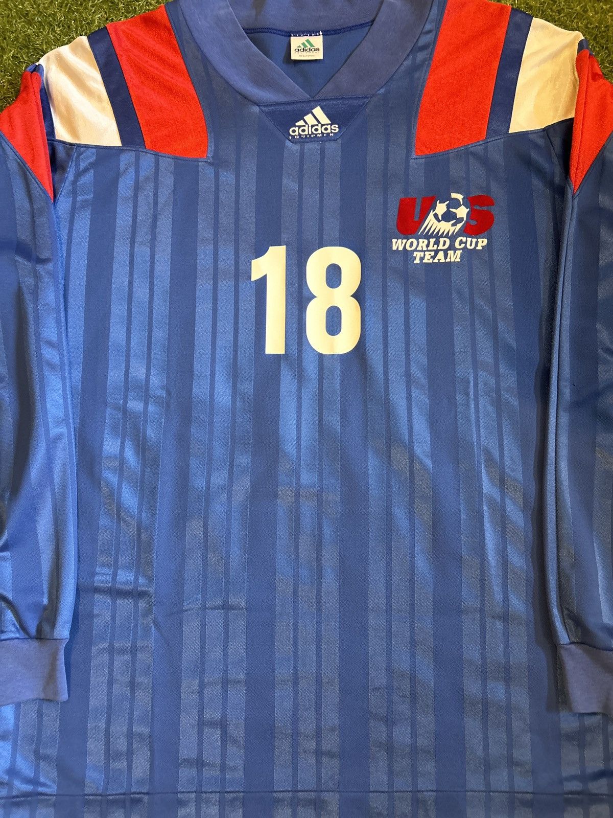 Adidas 93/94 USA Away Shirt Size US L / EU 52-54 / 3 - 1 Thumbnail
