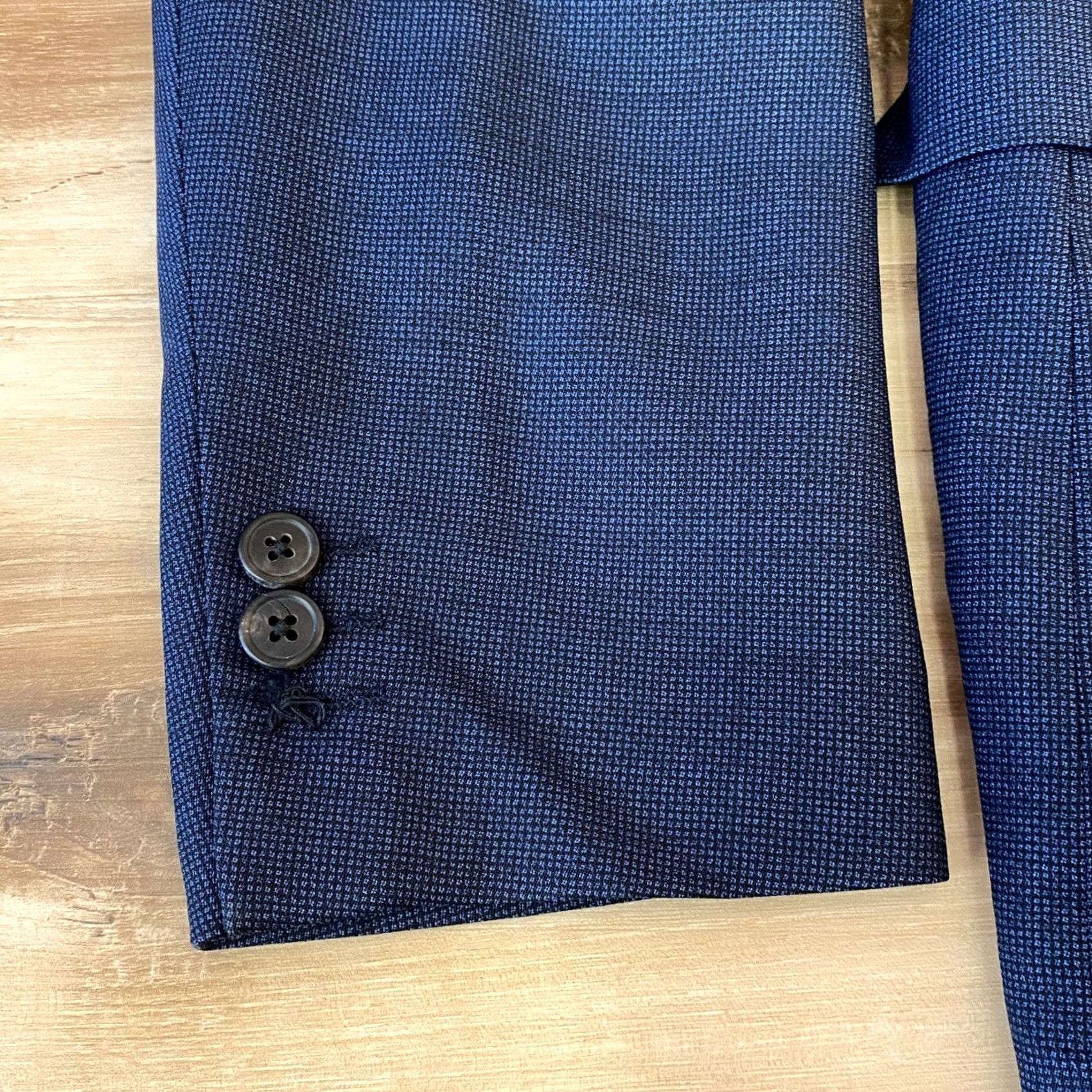 Theory Theory Blazer Mens 42 Sport Coat Wool Blue Micro Pattern Notch Lapel Four-Button Cuffs Two-Button Front Formal Business Regular Cowan? Size 42R - 2 Thumbnail