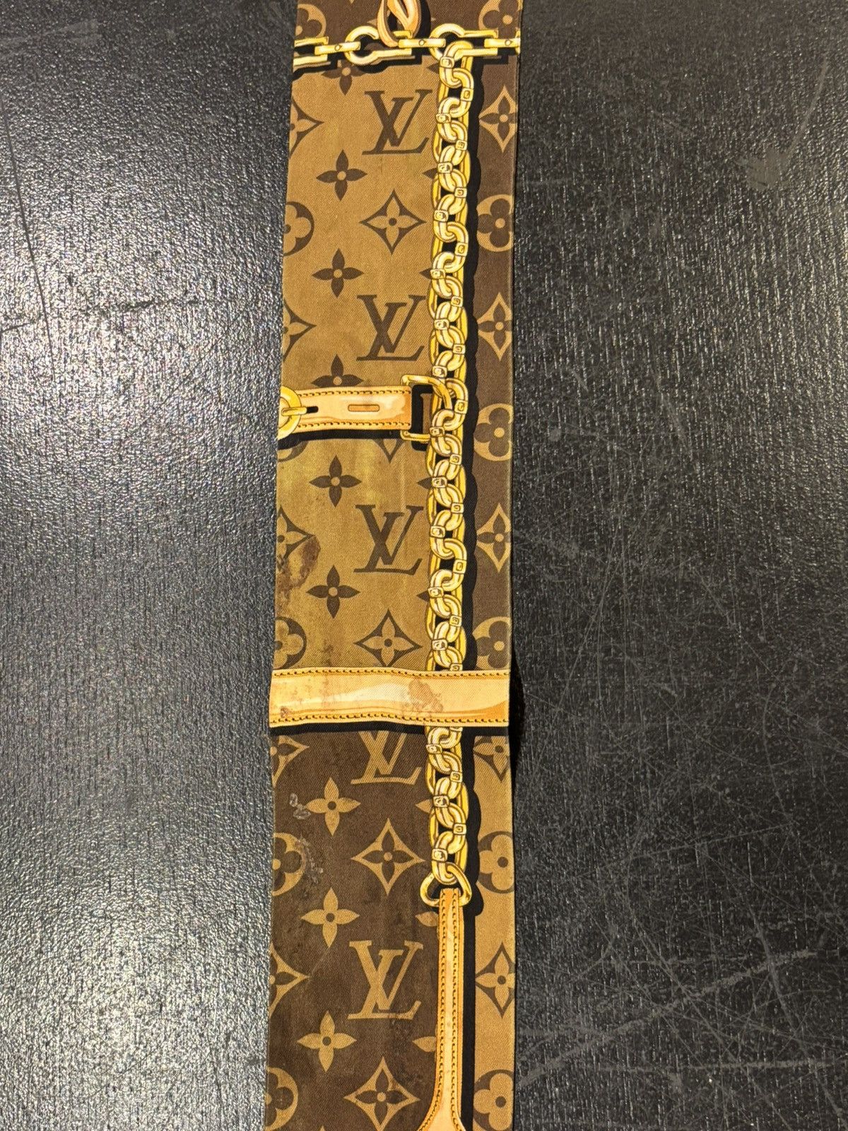 Louis Vuitton Louis Vuitton Monogram Silk Confidential Bandeau Size ONE SIZE - 2 Thumbnail