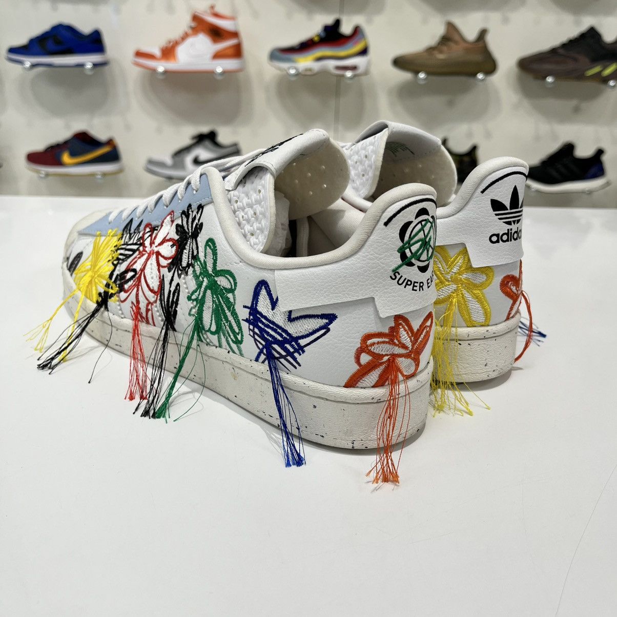 Adidas Adidas Superstar Sean Wotherspoon Superearth Size US 8 / EU 41 - 4 Thumbnail