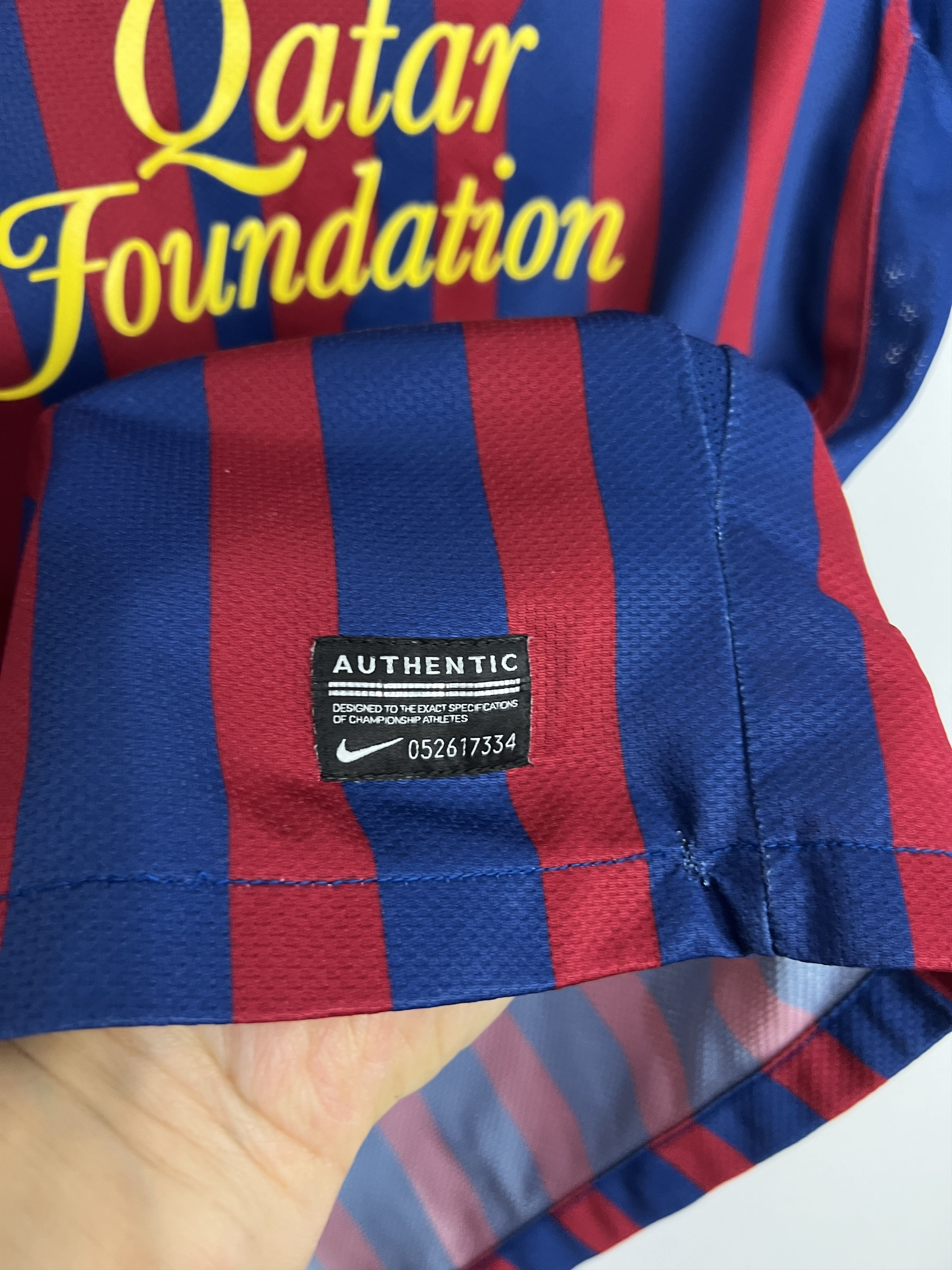 Nike Barcelona football shirt Soccer Messi Jersey Trikot Camiseta Size US S / EU 44-46 / 1 - 6 Thumbnail