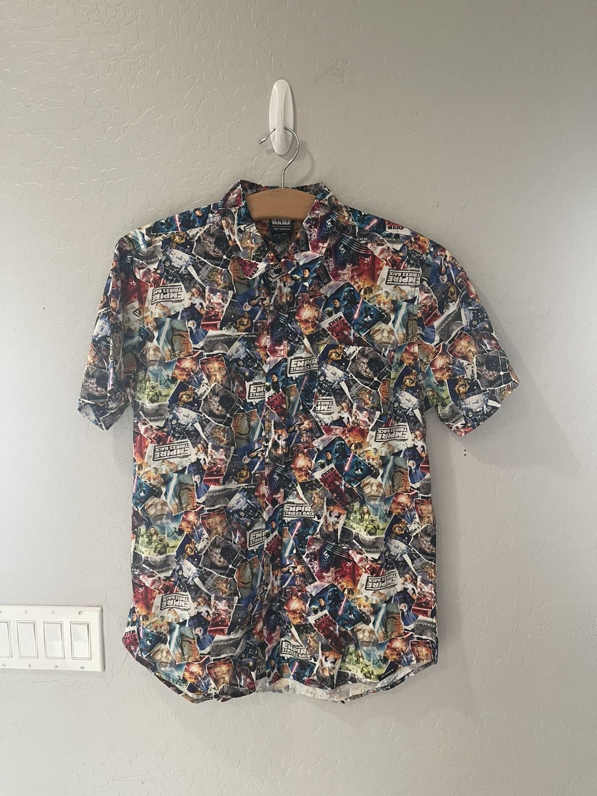 Disney × Star Wars Disney Star Wars 40th Anniversary Empire Strikes Back Shirt Size US L / EU 52-54 / 3 - 1 Thumbnail