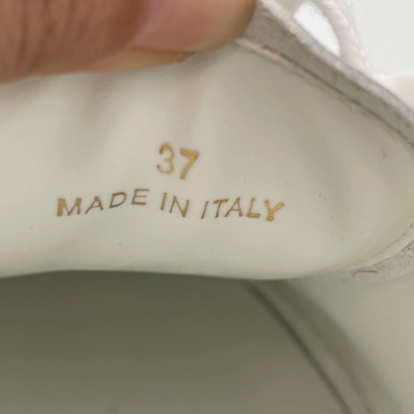 Versace Versace pre-owned white low-top sneakers 37 Size US 6.5 / IT 36.5 - 8 Thumbnail