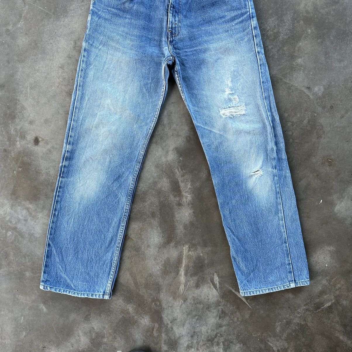 Levi's Vintage Levi’s Distressed Jean Faded Sick Denim Pant W31 Size US 31 - 2 Thumbnail