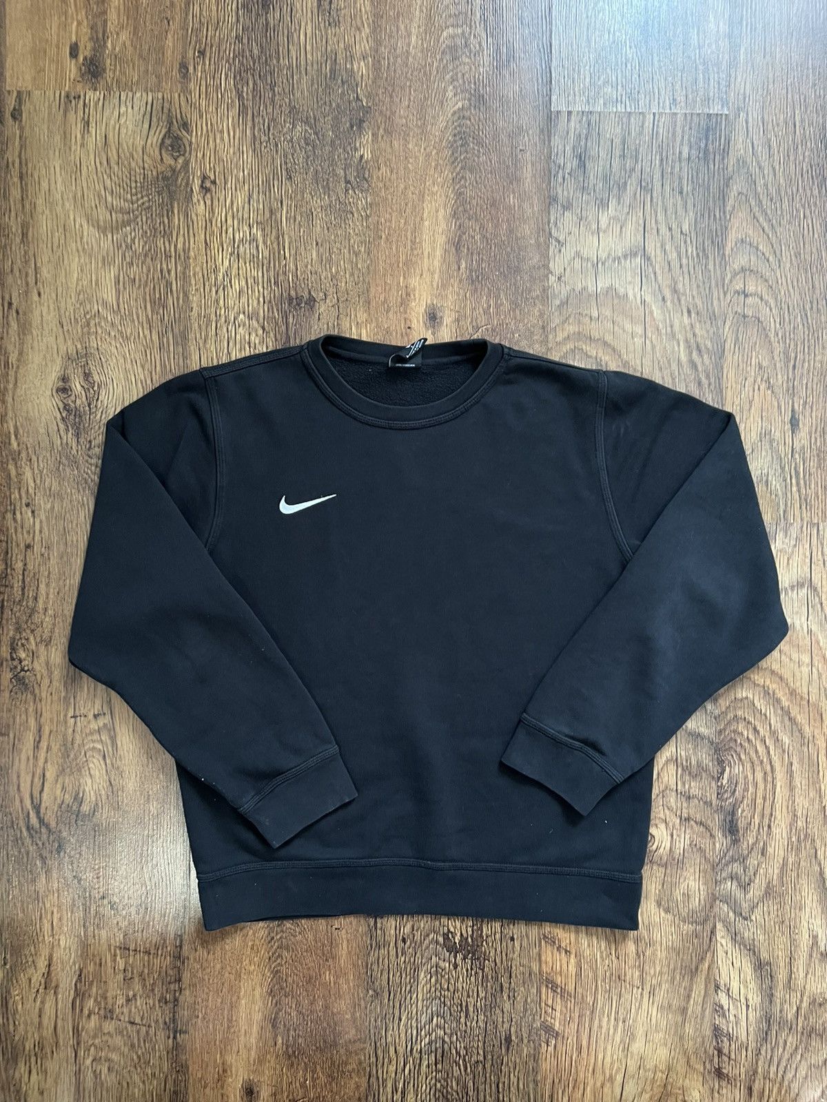 Nike × Vintage Nike crewneck hoodie black Y2k spellout center swoosh 90s Size US M / EU 48-50 / 2 - 1 Thumbnail
