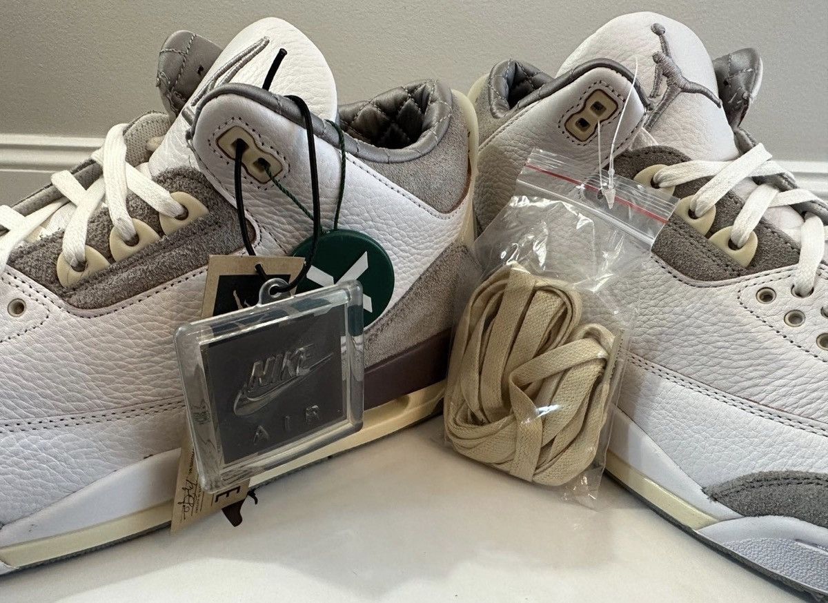 A Ma Maniere × Jordan Brand A Ma Maniere Air Jordan 3 White Grey Violet Ore W 13.5 M 12 Size US 12 / EU 45 - 9 Thumbnail