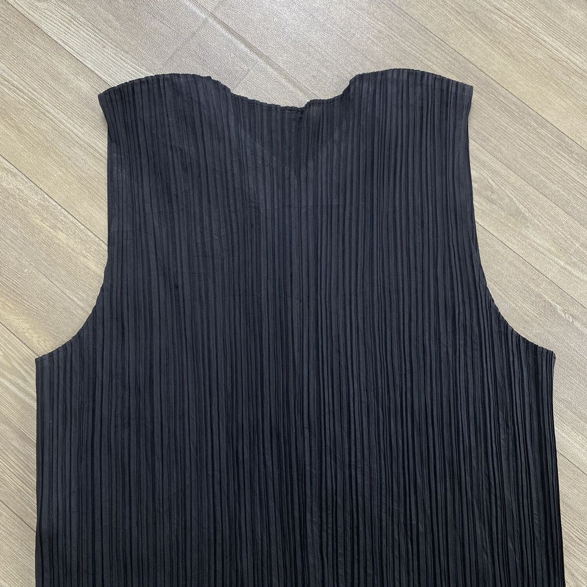 Pleats Please Issey Miyake Vintage Pleats Please Issey Miyake Stretch Black Vest Size US S / EU 44-46 / 1 - 12 Thumbnail