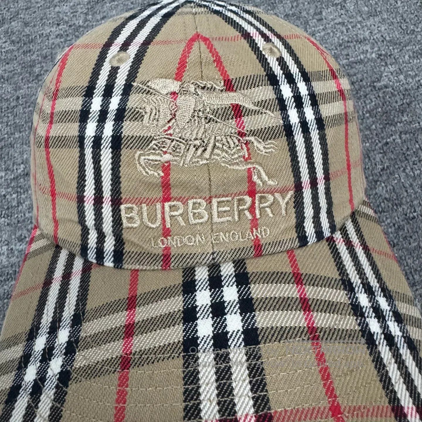 Burberry BURBERRY War Horse embroidery letter logo Classic checkere Size ONE SIZE - 3 Thumbnail