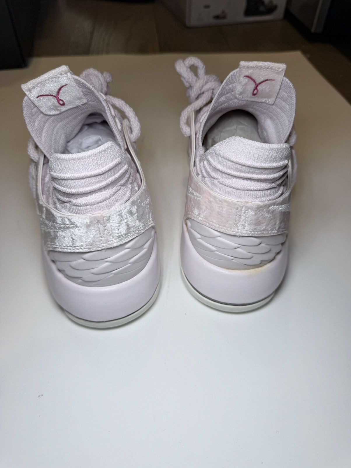 Nike RARE 2018 Nike KD 10 Aunt Pearl size 8 men AQ4110 600 pink Size US 8 / EU 41 - 5 Thumbnail