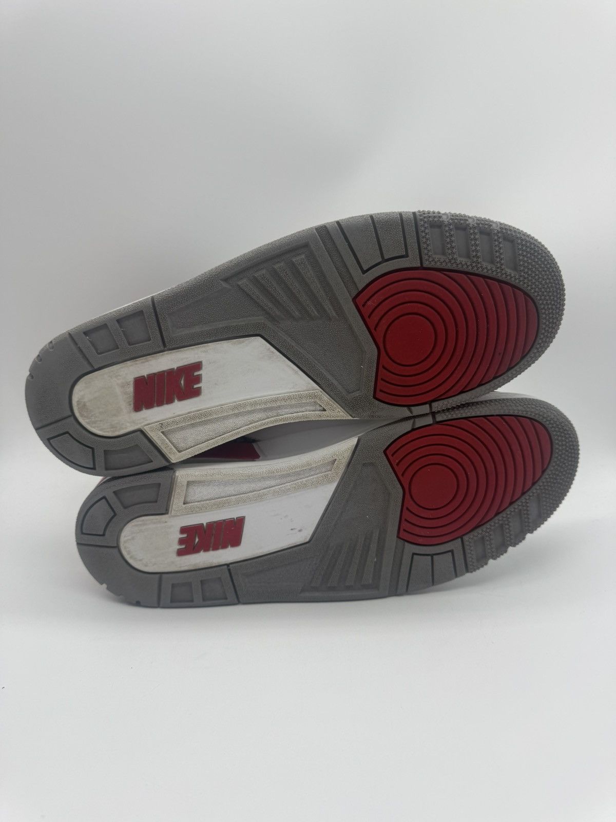 Nike Nike Air Jordan 3 Retro Fire Red 2022 DN3707-160 Size US 11 / EU 44 - 7 Thumbnail
