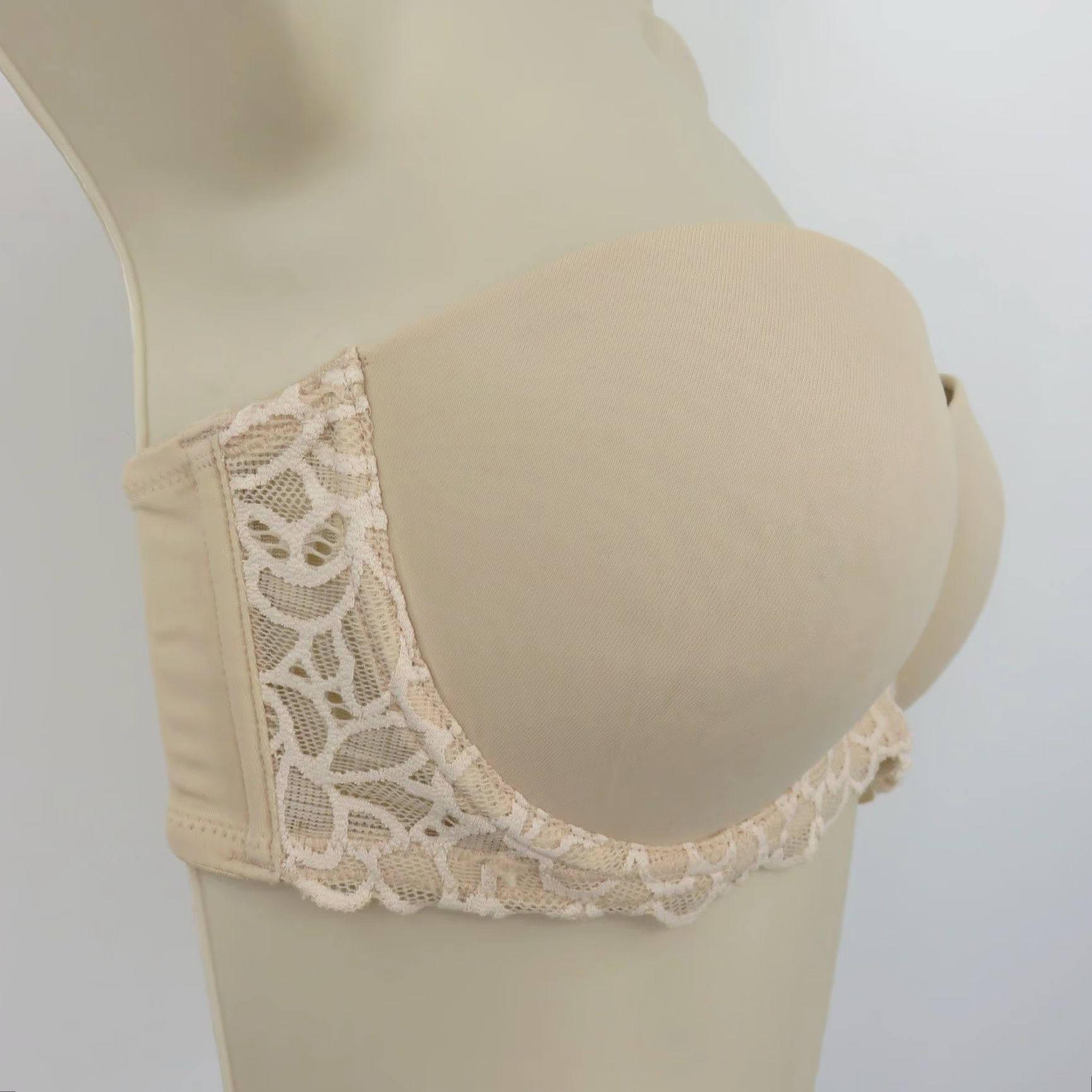 Vintage SO 36B Bra Strapless Underwire Padded Beige Bow Womens Size ONE SIZE - 2 Thumbnail