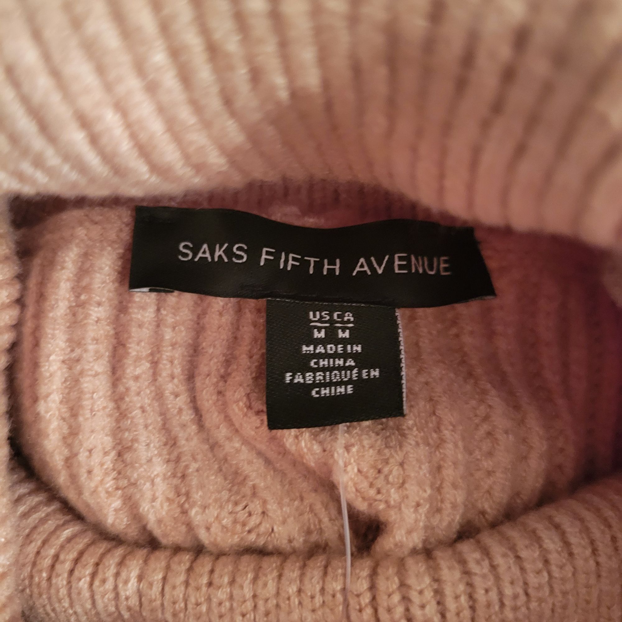 Saks Fifth Avenue Saks Fifth Avenue Ribbed Turtleneck Sweater Faux Fur Cuffs M Size M / US 6-8 / IT 42-44 - 3 Thumbnail