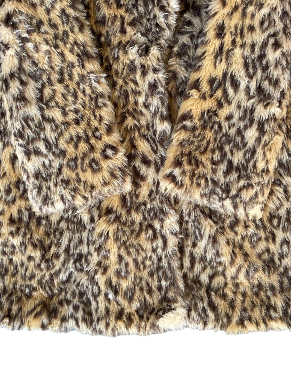 Japanese Brand Vintage Japanese Brand Allover Print Leopard Fluffy Fur Coat Size S / US 4 / IT 40 - 8 Thumbnail