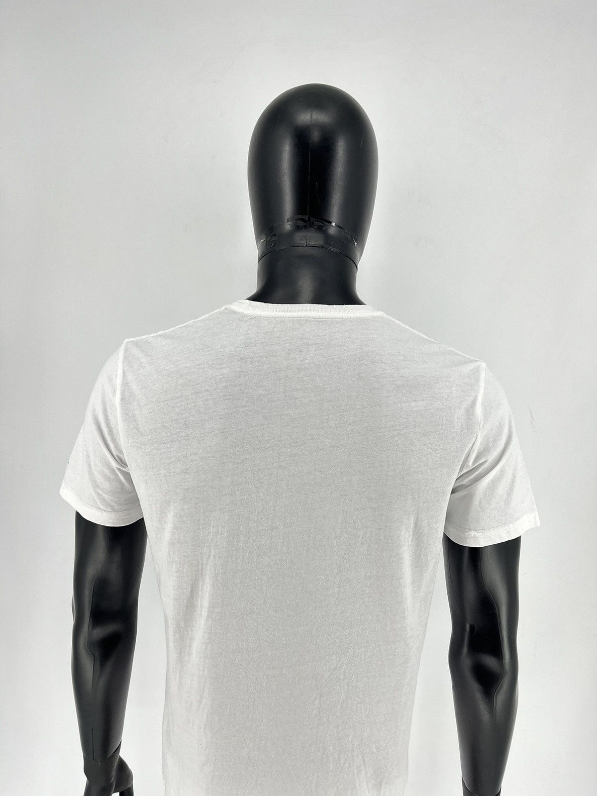 Quiksilver Vintage Quiksilver T-Shirt Size S White Surf Skateboard y2k Size US S / EU 44-46 / 1 - 9 Thumbnail