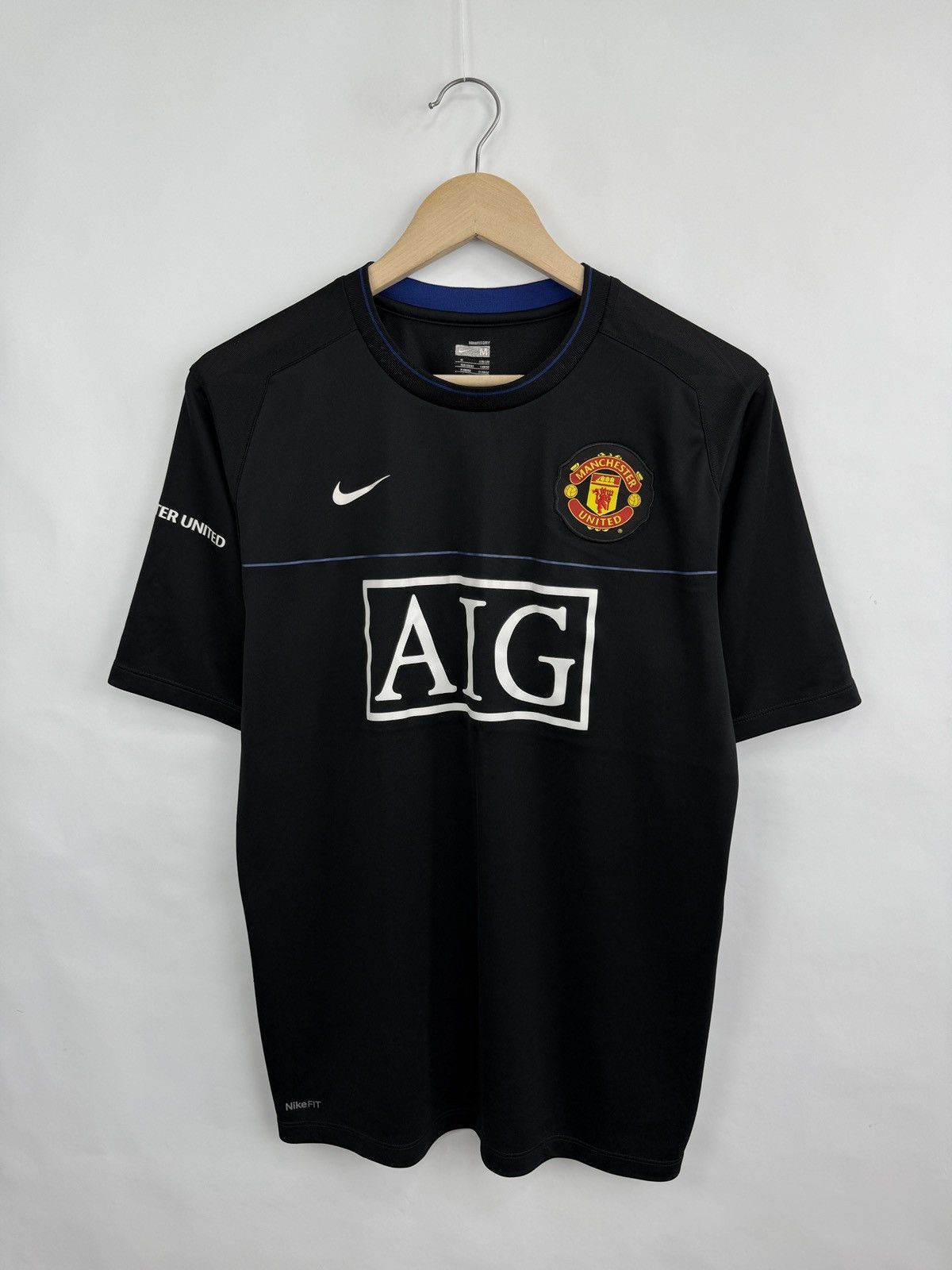 Nike 🏴󠁧󠁢󠁥󠁮󠁧󠁿Y2K Manchester United Nike 2008 Soccer Jersey Tee Blokecore Size US M / EU 48-50 / 2 - 3 Thumbnail