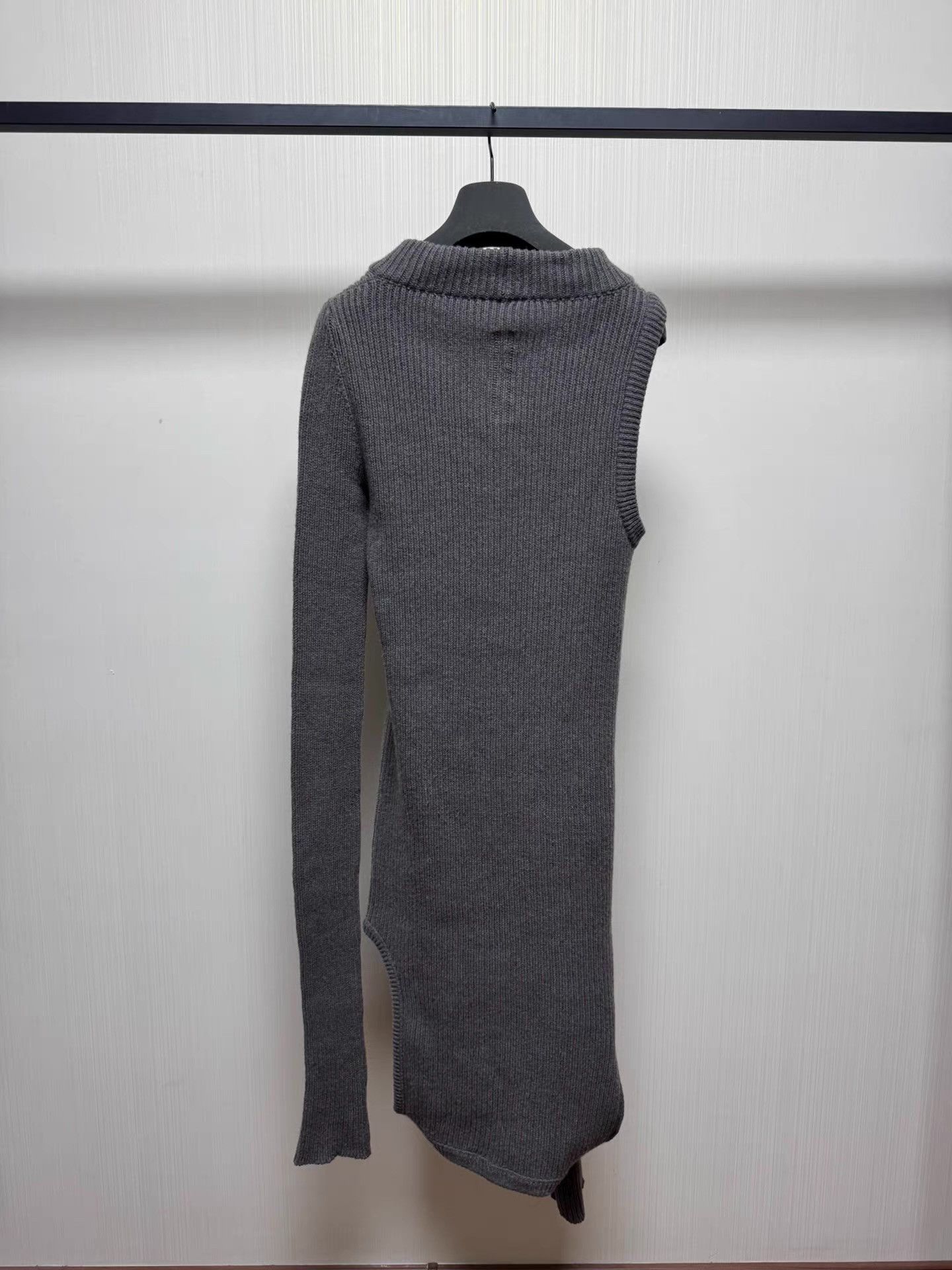 Rick Owens Rick Owens Banana Sweater Q8 Size US M / EU 48-50 / 2 - 2 Thumbnail