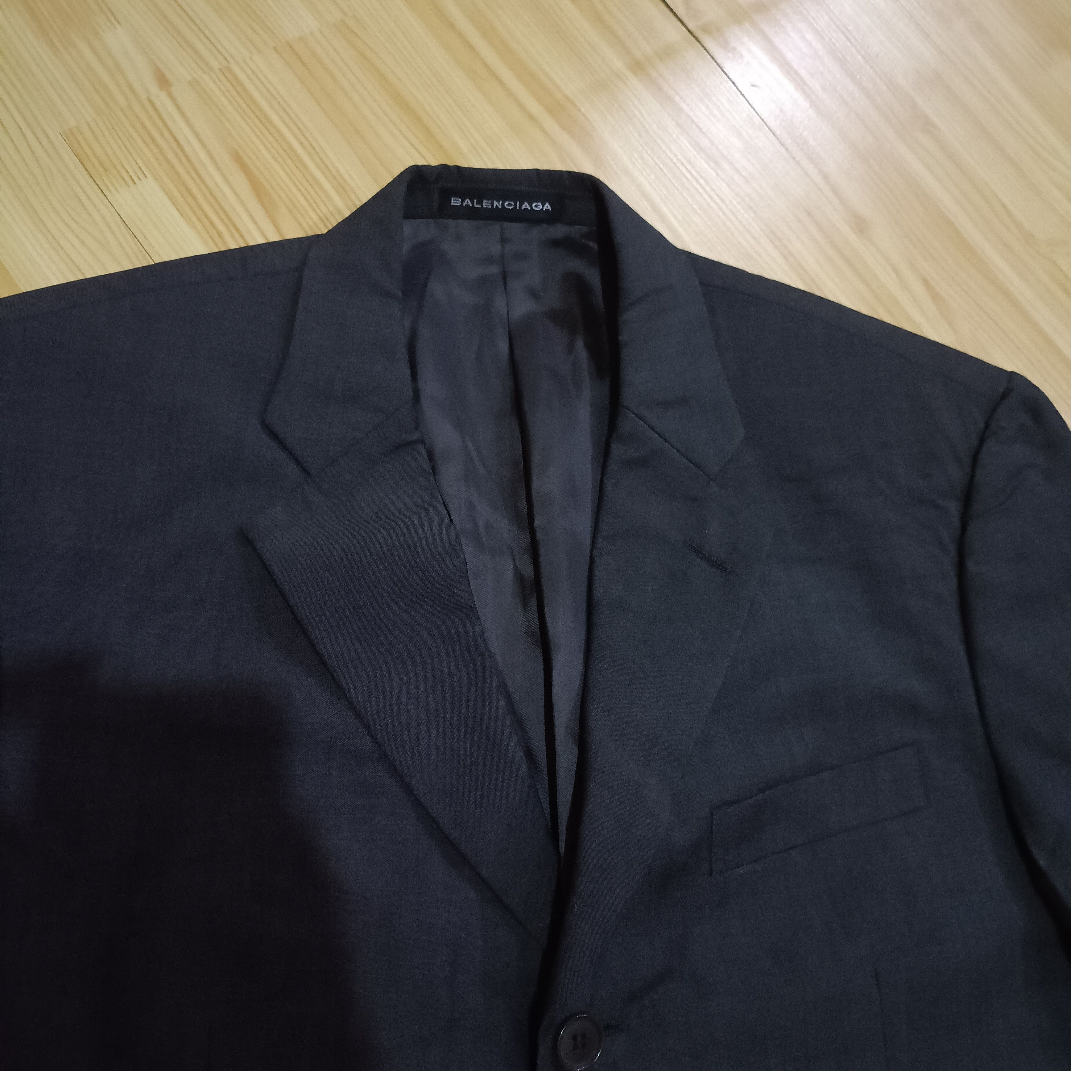 Balenciaga Balenciaga 3 Button suit Blazer Jacket Size US L / EU 52-54 / 3 - 4 Thumbnail