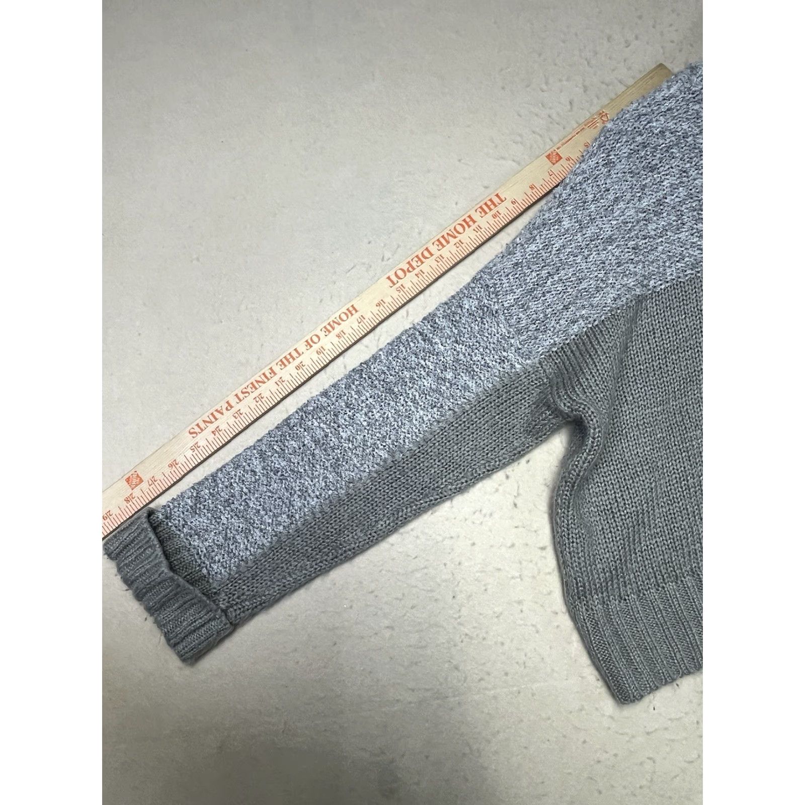 Vintage John + Jenn Sweater Women’s Size Medium Long Sleeve Gray Beige Size M / US 6-8 / IT 42-44 - 5 Thumbnail