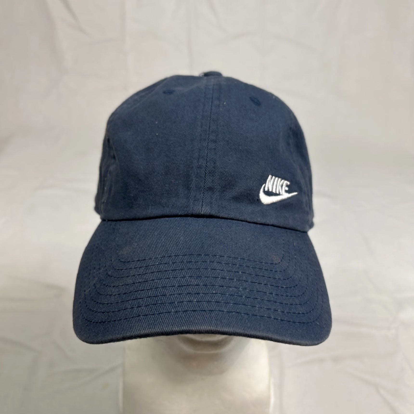 Nike Nike Navy Blue Baseball Cap OSFA Adjustable Hat - One Size - Heritage 86 - 100% Cotton - Unisex Adults Size ONE SIZE - 3 Thumbnail