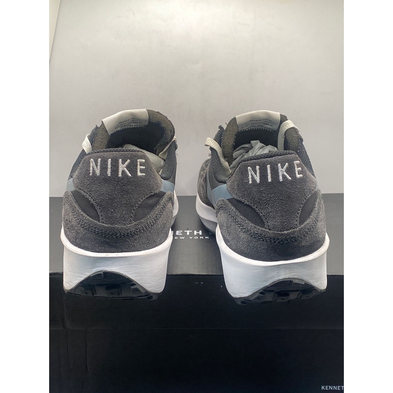 Nike Nike Waffle Debut Black/Off Noir/White FJ4195-001 US 11 men Size US 11 / EU 44 - 4 Thumbnail