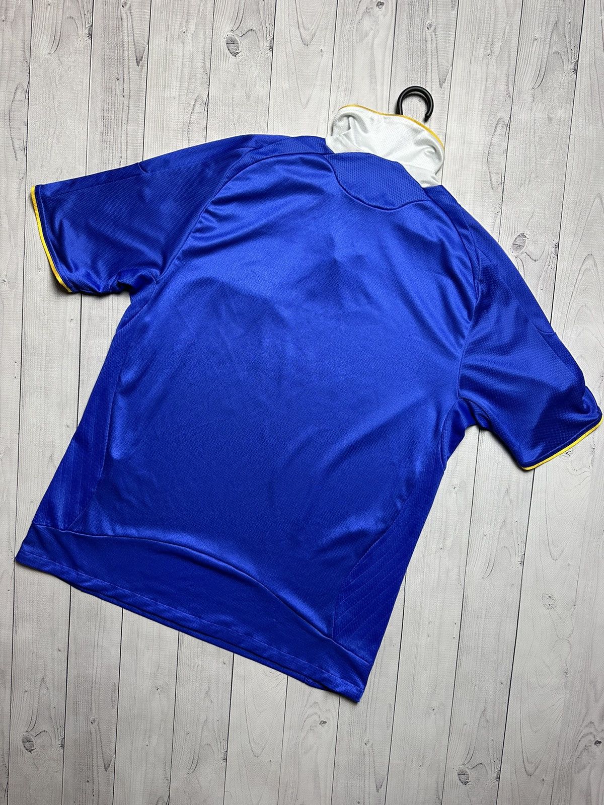 Adidas × Chelsea Soccer × Vintage Vintage adidas Chelsea soccer jersey size L Size US L / EU 52-54 / 3 - 10 Thumbnail