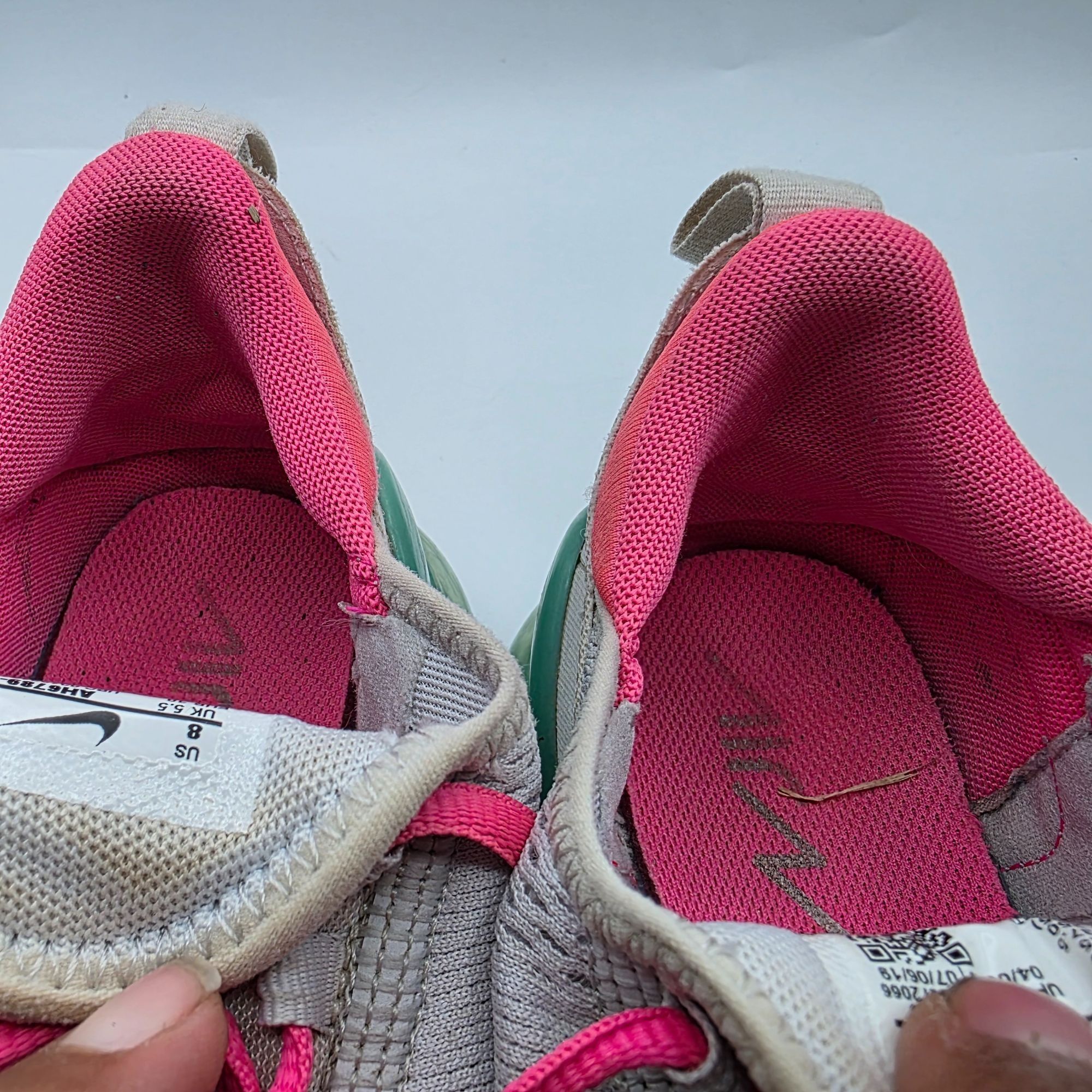 Nike Nike Air Max 270 South Beach Womens Size 8 Gray Pink Sneaker Size US 8 / IT 38 - 9 Thumbnail