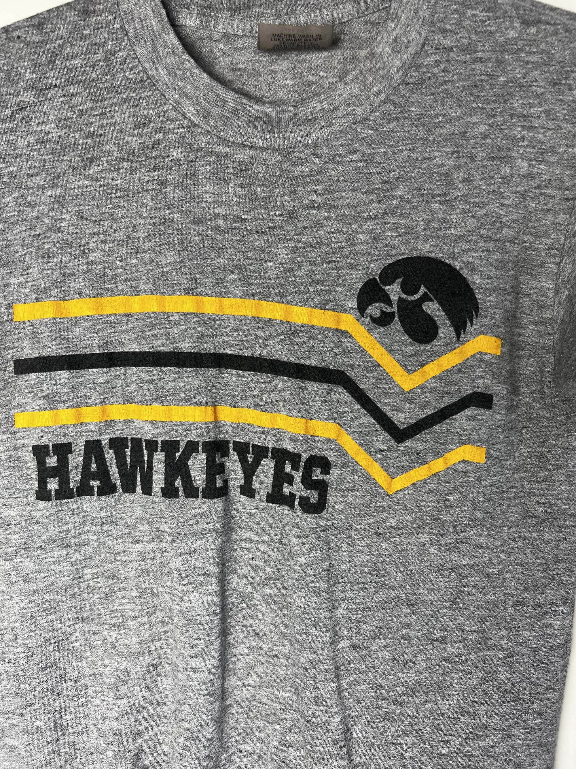 Vintage Vintage 1980's Iowa Hawkeyes Logo Single Stitch T-Shirt Size M / US 6-8 / IT 42-44 - 3 Thumbnail
