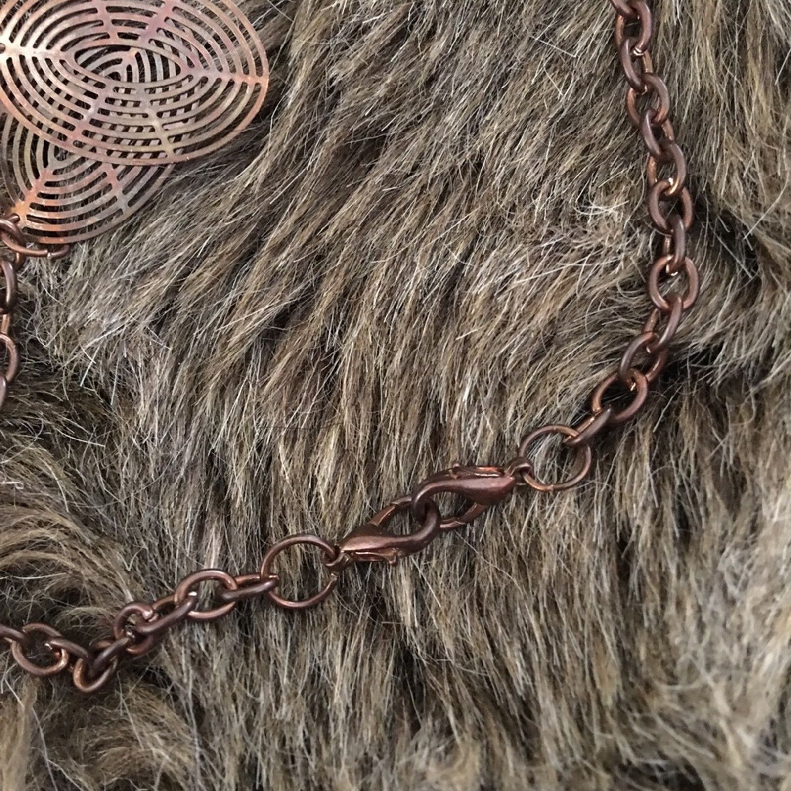 Vintage Vintage copper tone coin style medallion necklace Size ONE SIZE - 7 Thumbnail