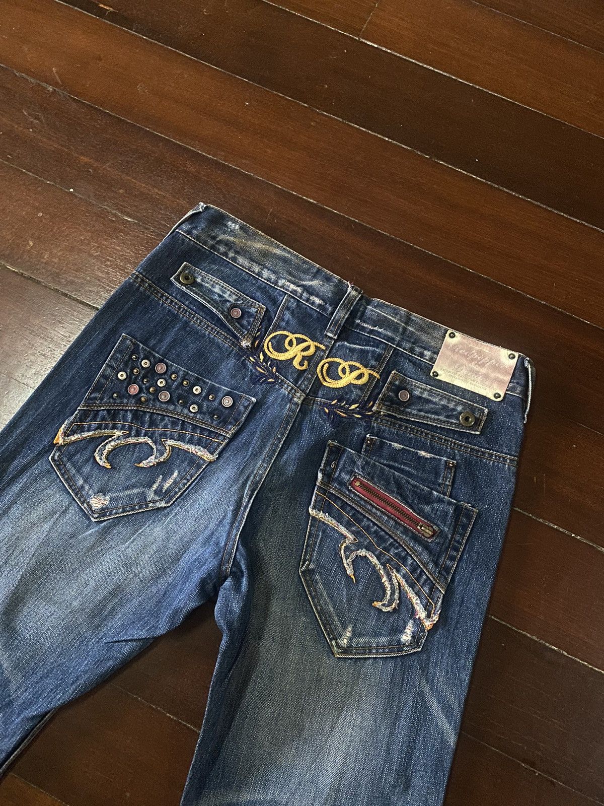 Hysteric Glamour RED PEPER EMBROIDERY SPEEL OUT LOGO STUDDE BUTTON ZIPPER Size US 37 - 17 Thumbnail
