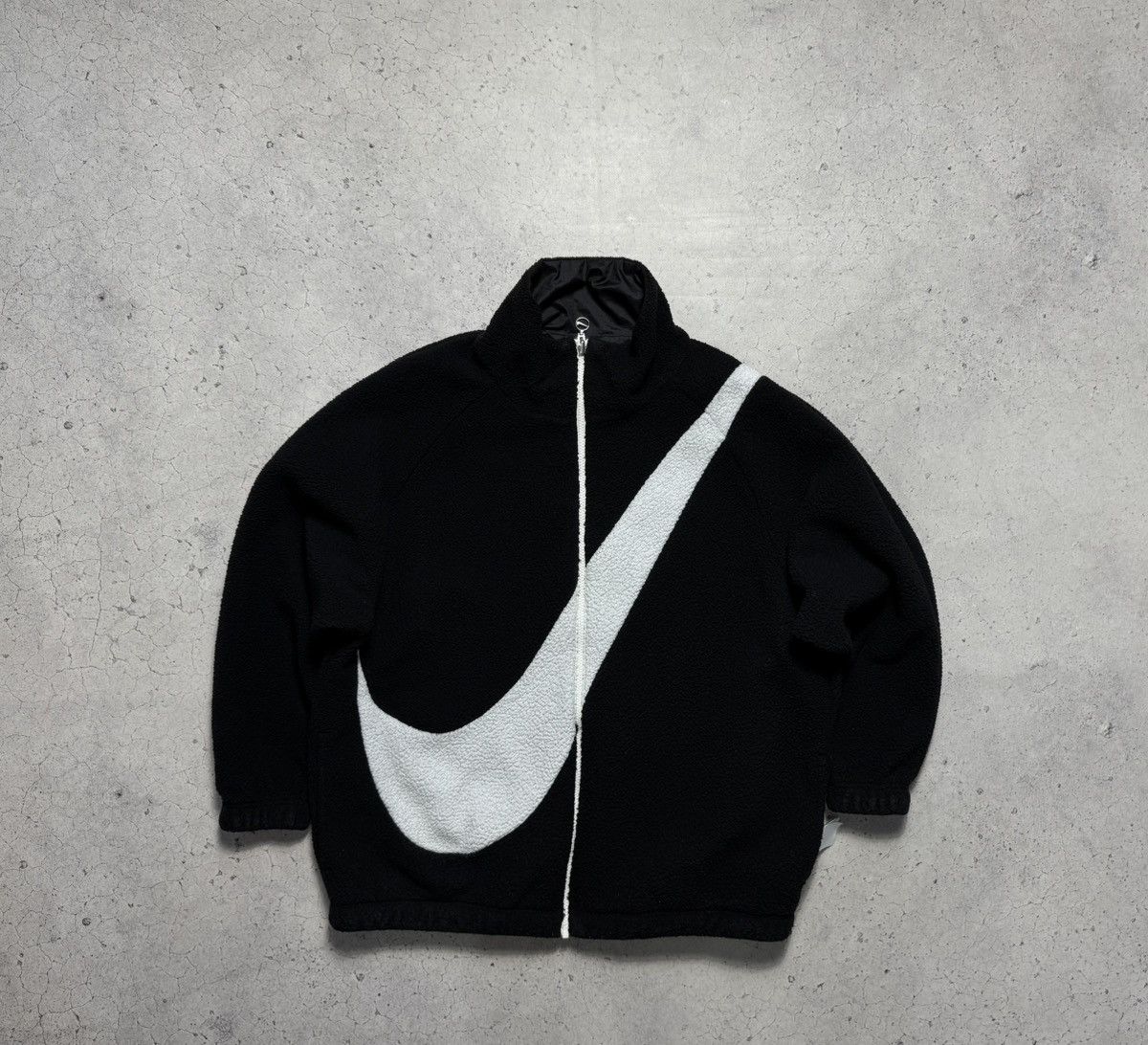 Nike Nike Big Swoosh Sherpa Jacket Reversible Nylon Size M Size US M / EU 48-50 / 2 - 1 Thumbnail