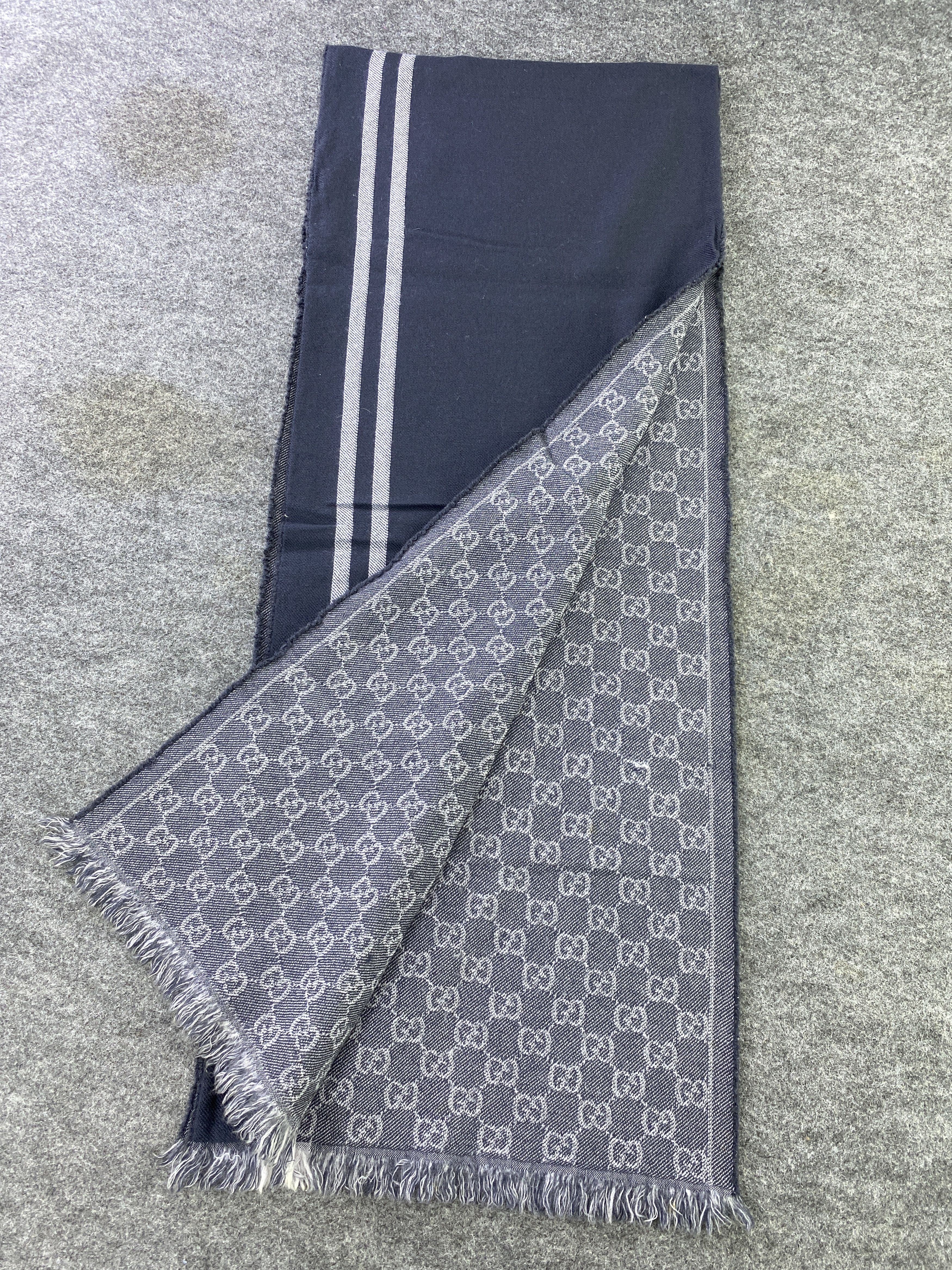 Gucci Gucci Scarf / Muffler / Neckwear -T510 Size ONE SIZE - 5 Thumbnail
