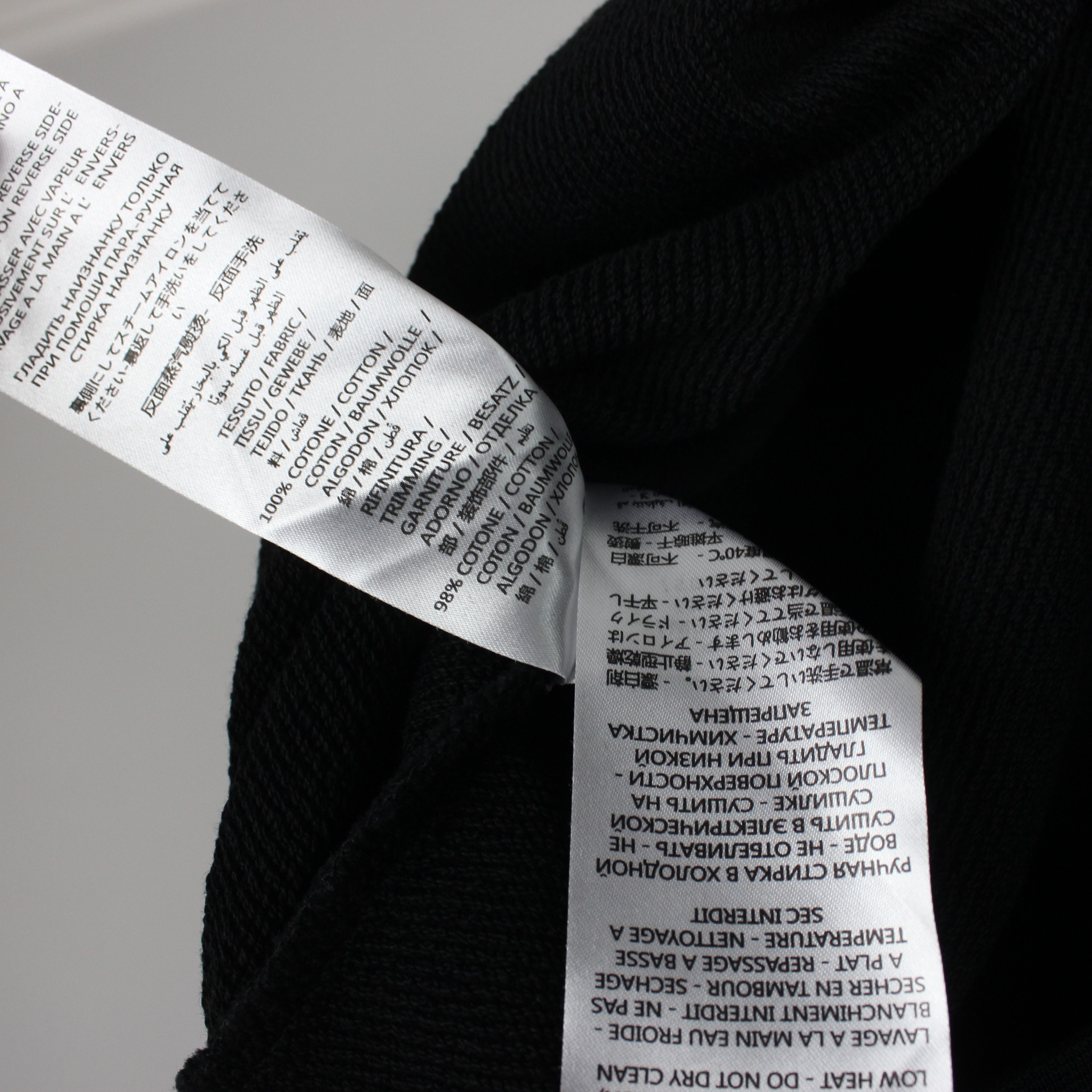 MCQ Alexander McQueen MCQ Black Crewneck Logo sz S Size US S / EU 44-46 / 1 - 7 Thumbnail
